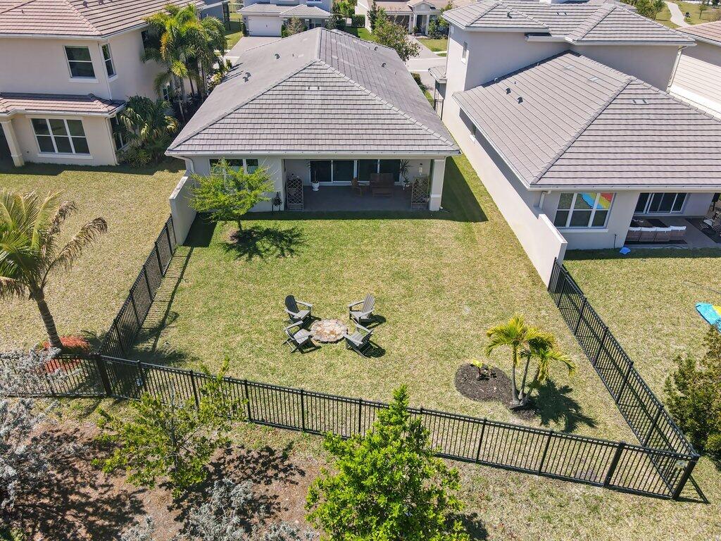 1362 Harvester Crossing Property Photo 63