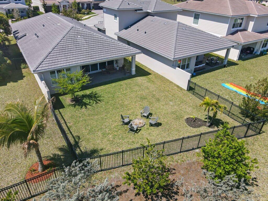 1362 Harvester Crossing Property Photo 64