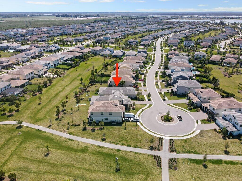 1362 Harvester Crossing Property Photo 66