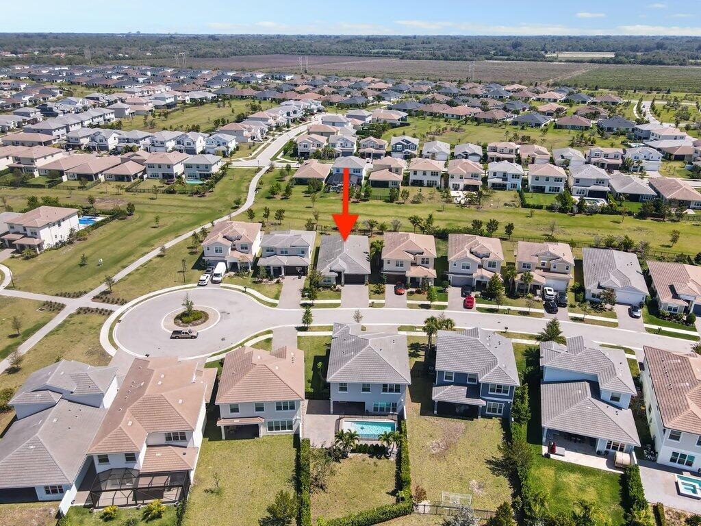 1362 Harvester Crossing Property Photo 67