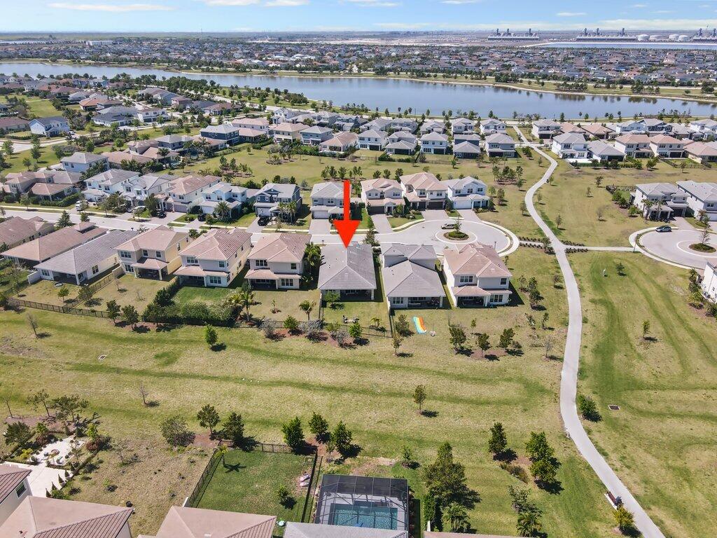 1362 Harvester Crossing Property Photo 69
