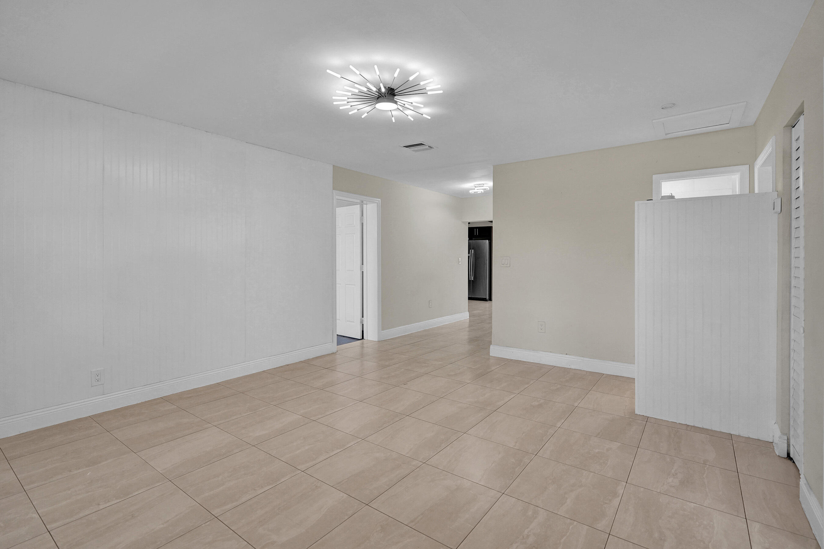 131 Ne 51st Street Property Photo 5