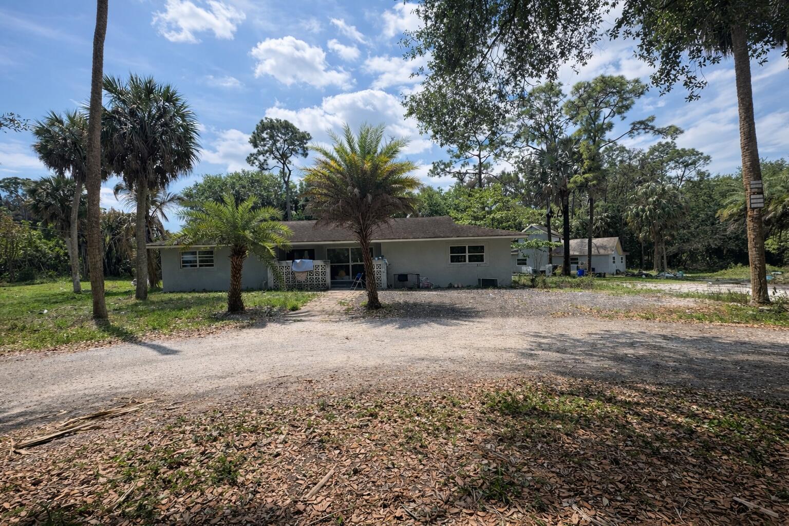 481 S 56th Ter Terrace S Property Photo 1