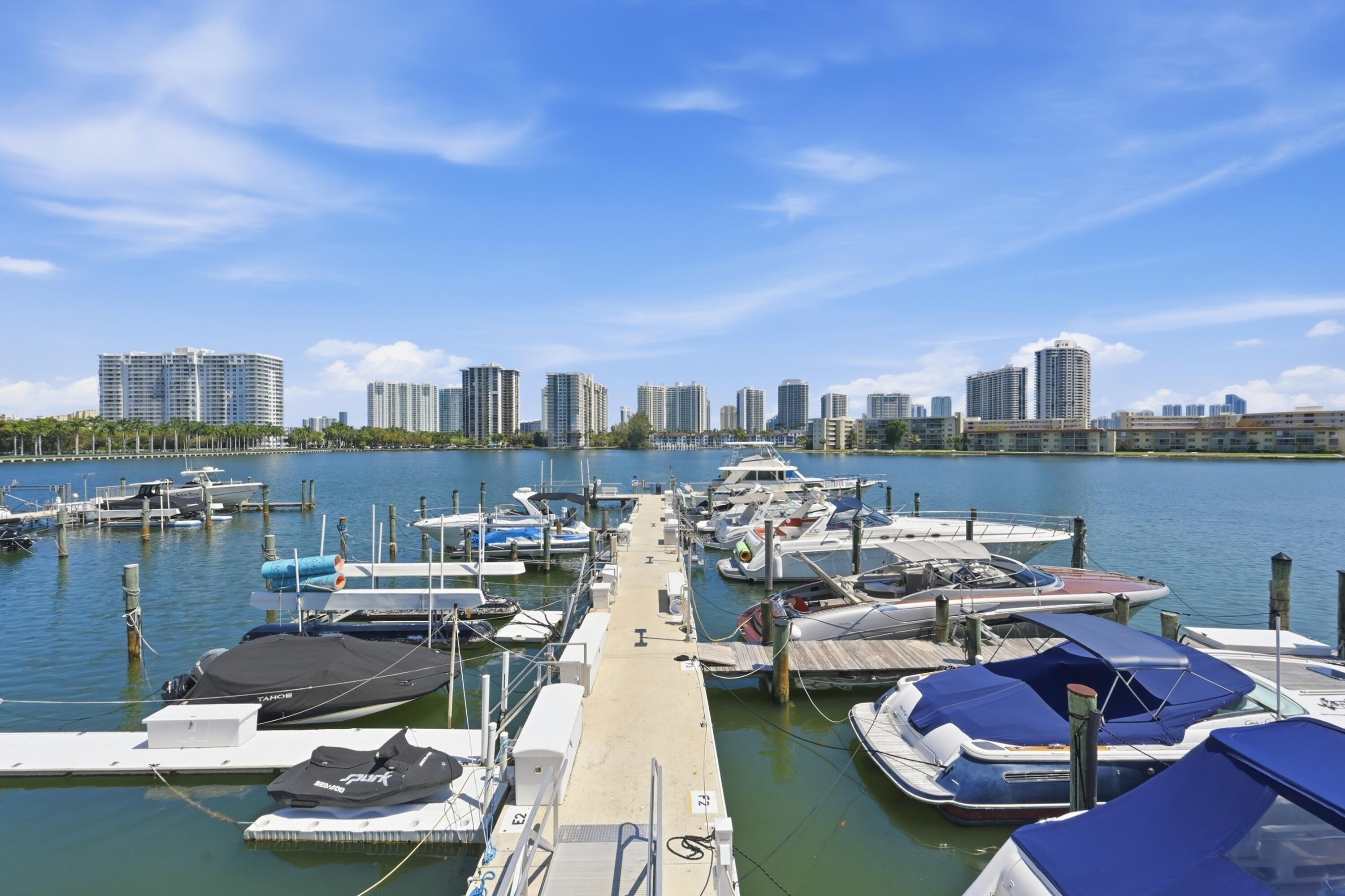 18011 Biscayne Boulevard 1502 Property Photo 23