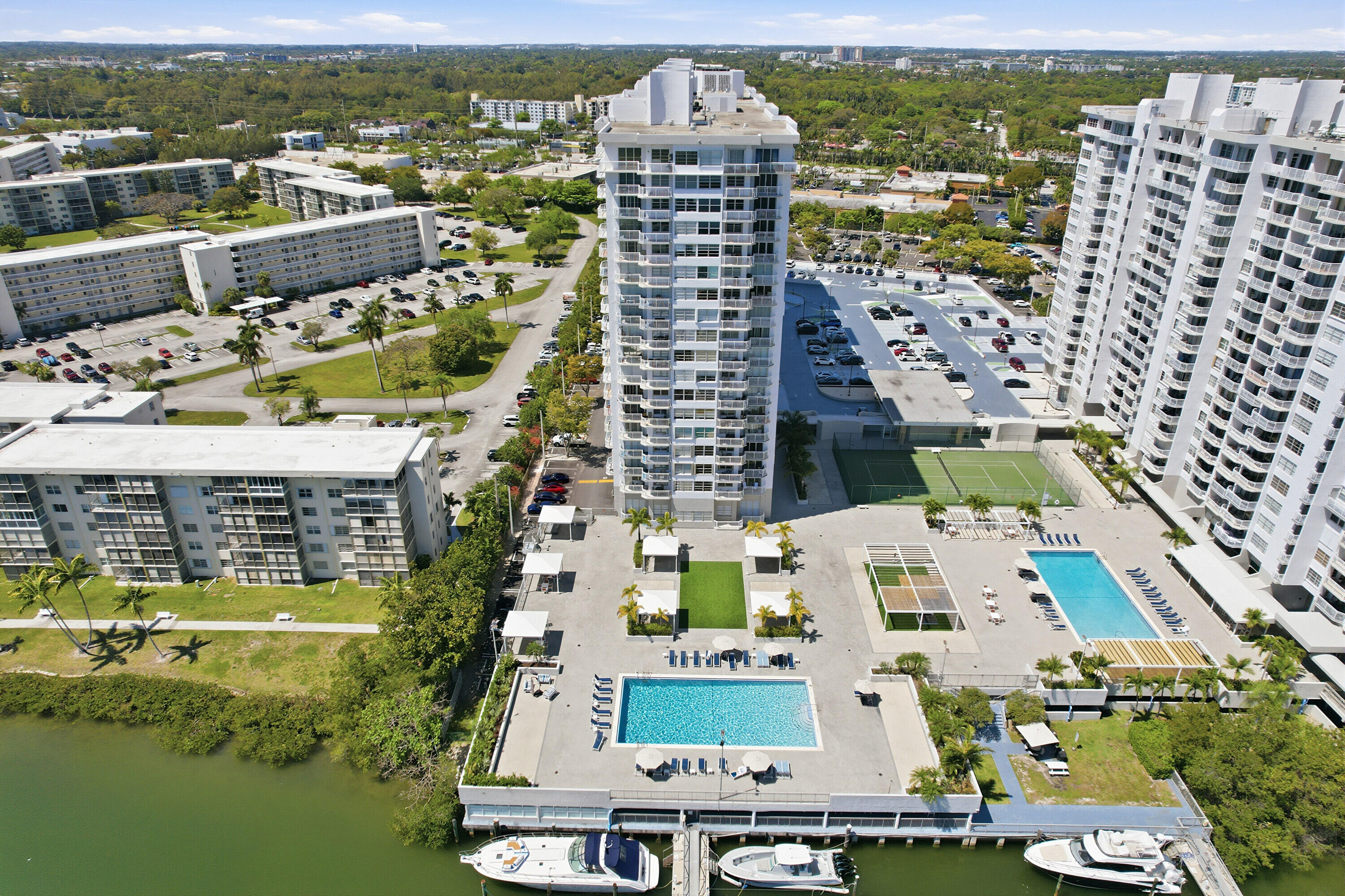 18011 Biscayne Boulevard 1502 Property Photo 25
