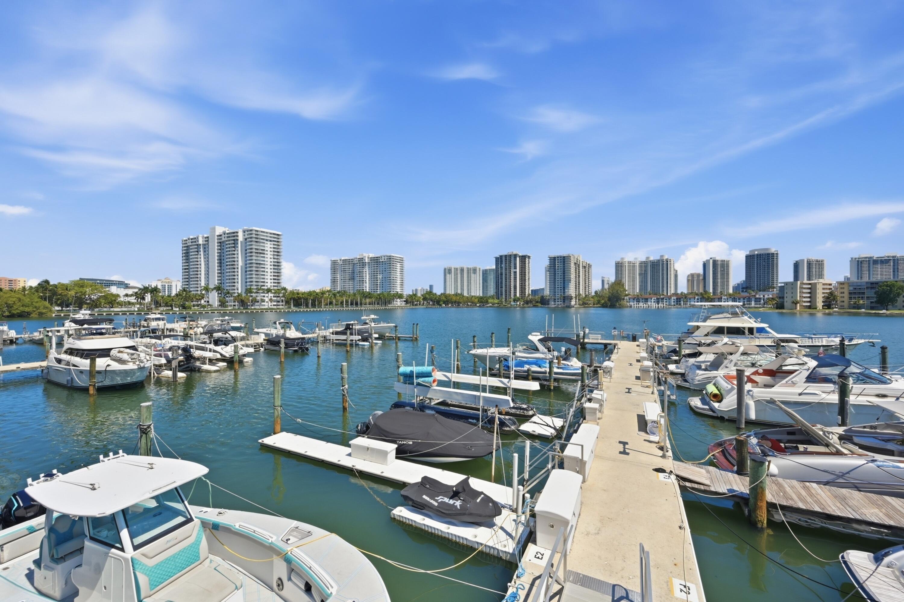 18011 Biscayne Boulevard 1502 Property Photo 26