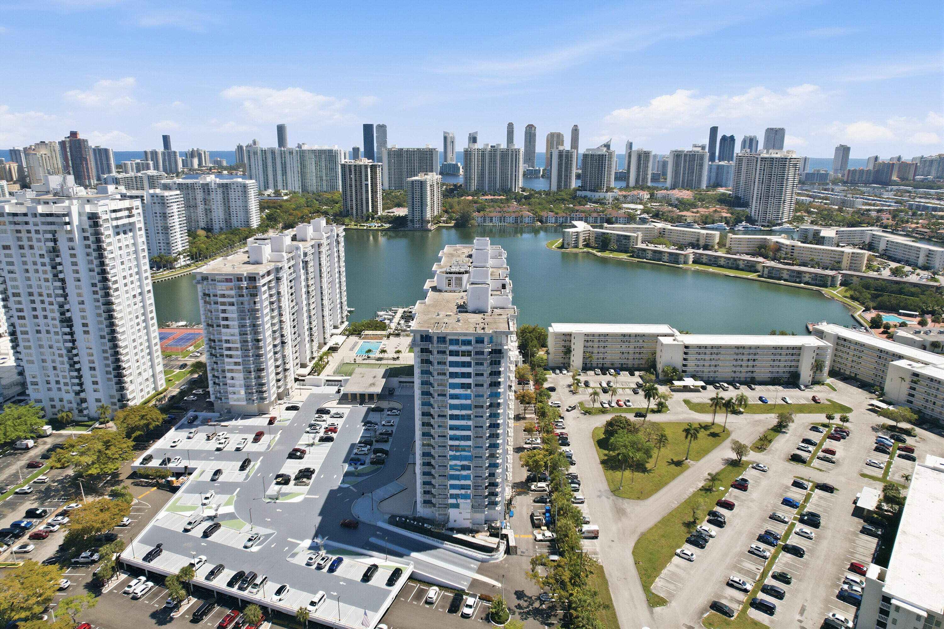 18011 Biscayne Boulevard 1502 Property Photo 32