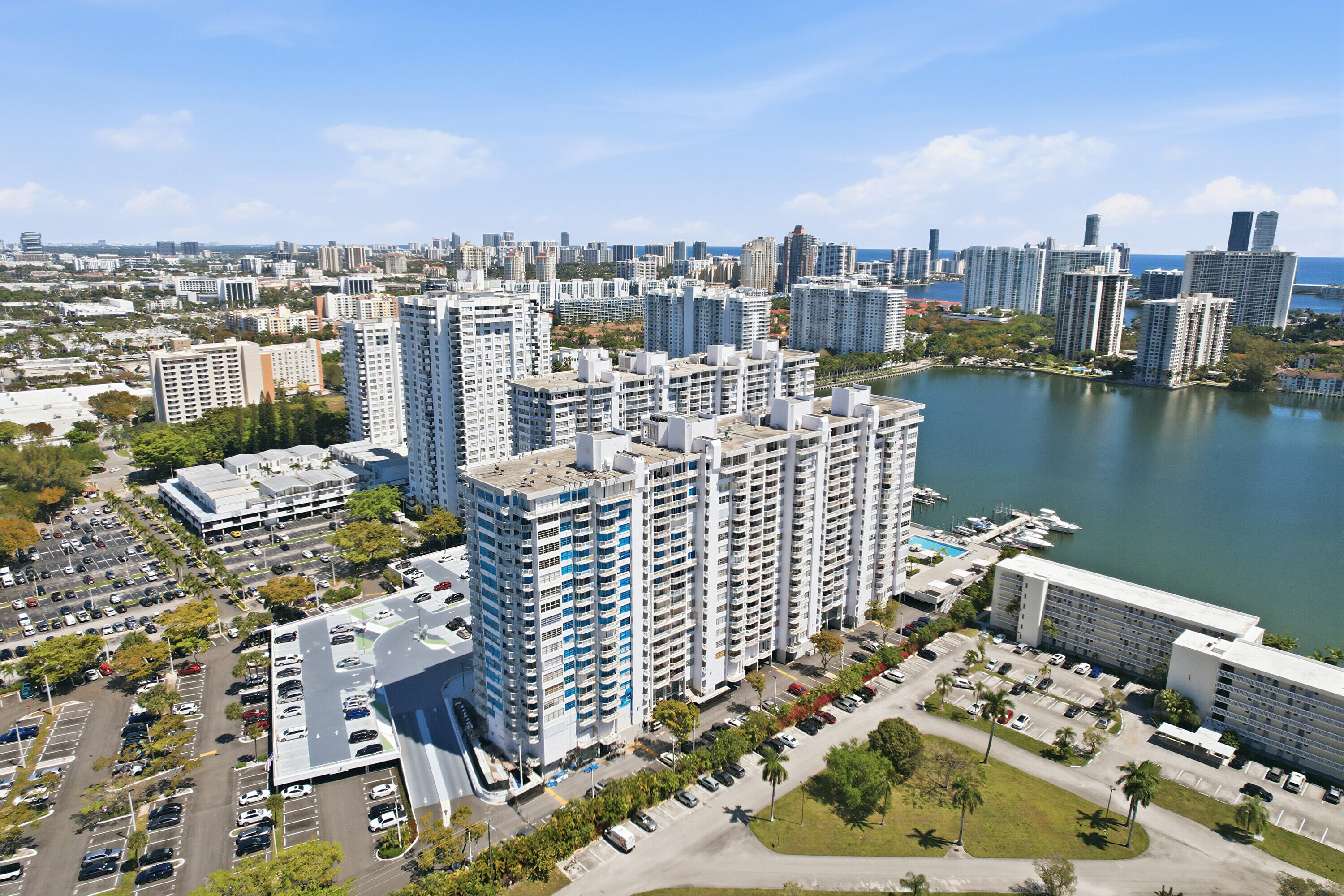 18011 Biscayne Boulevard 1502 Property Photo 33