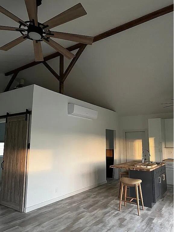 7565 Polo Square Property Photo 12