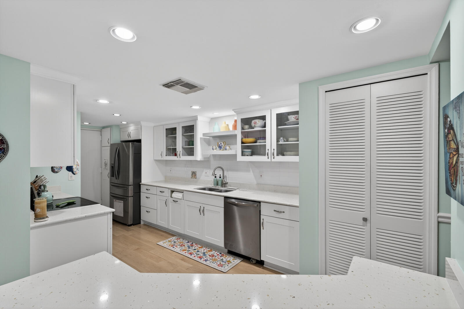 5601 Highway A1a 200n Property Photo 3