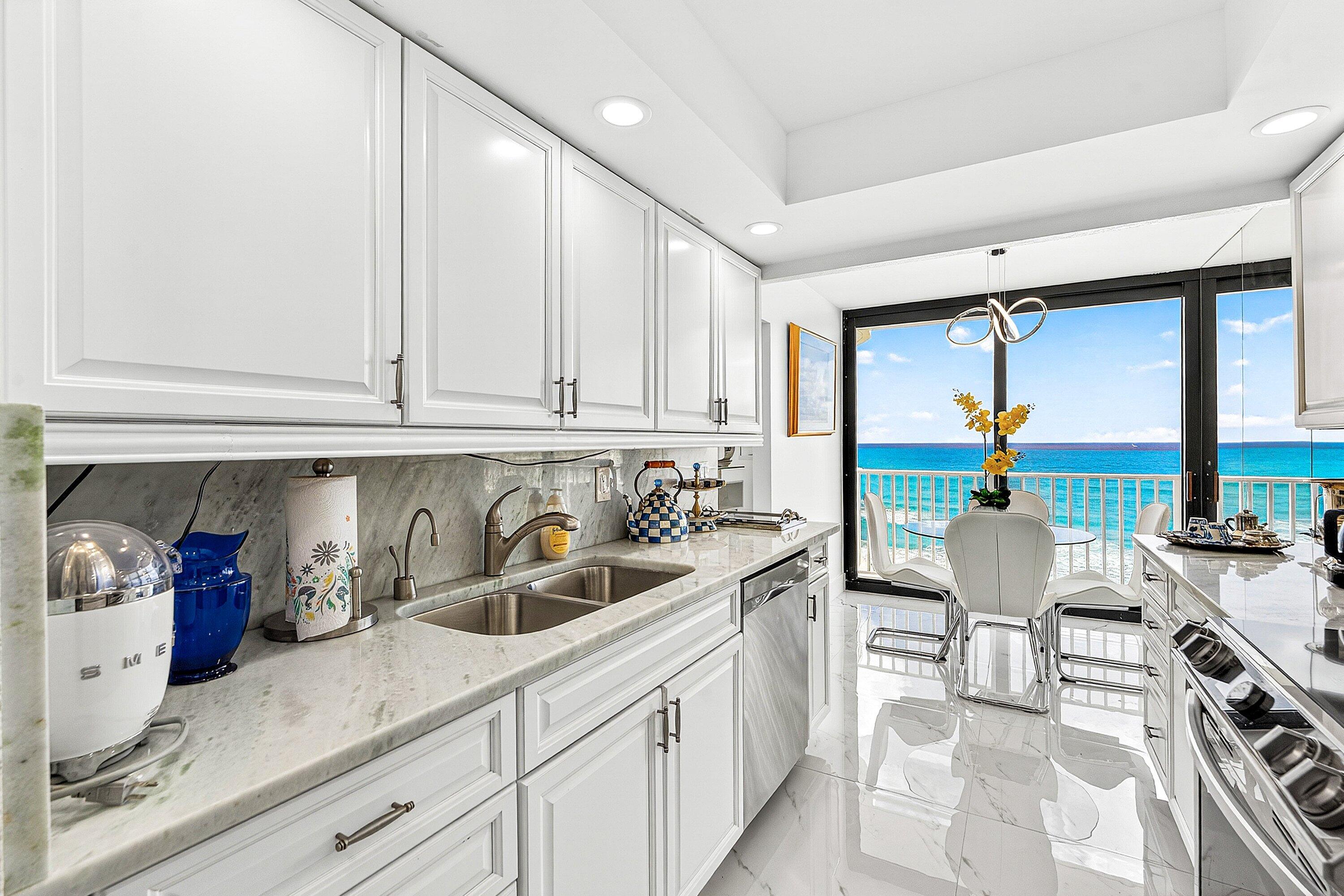 3360 S Ocean Boulevard Property Photo 6
