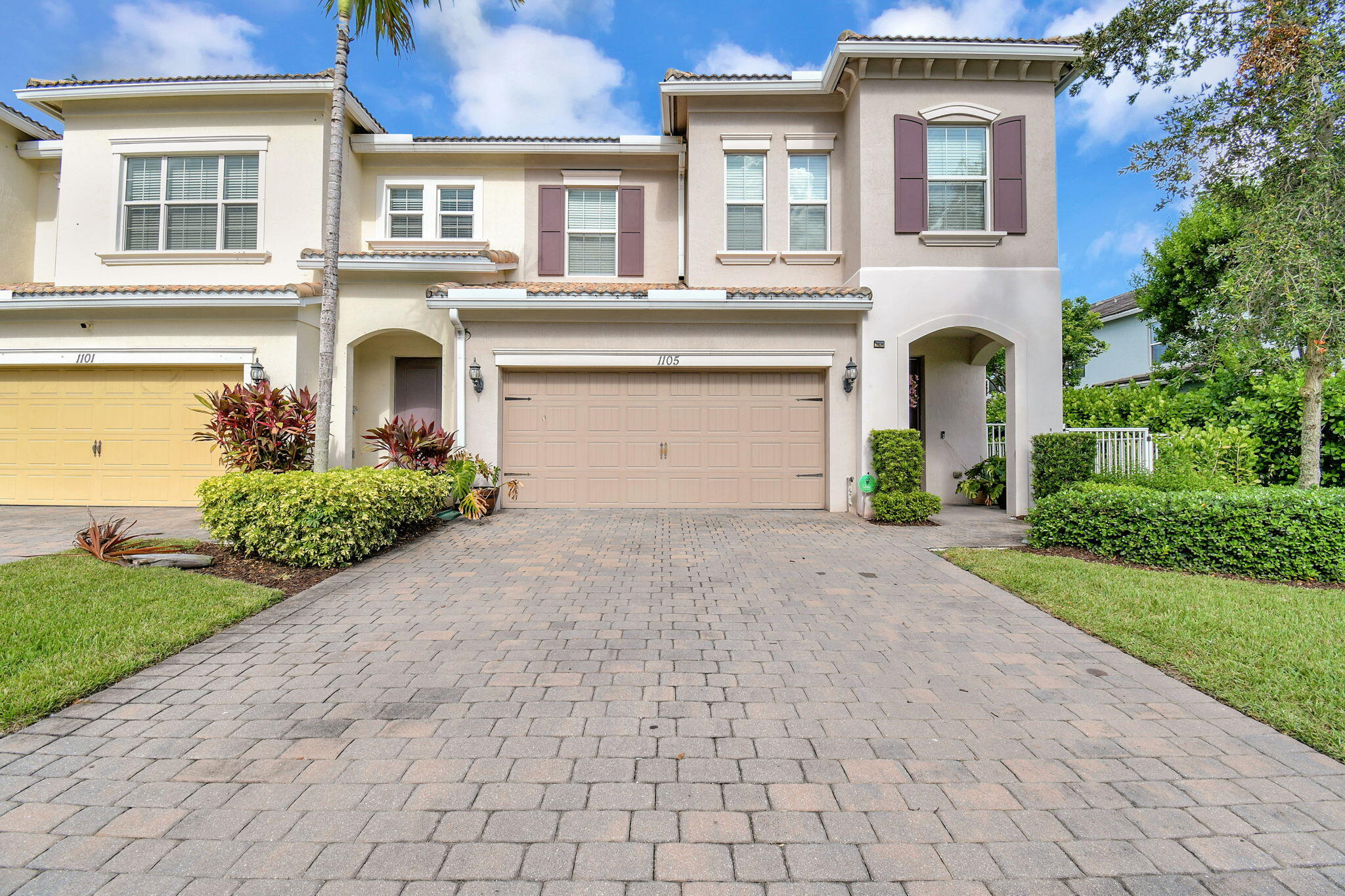 1105 Banyan Drive Property Photo 1