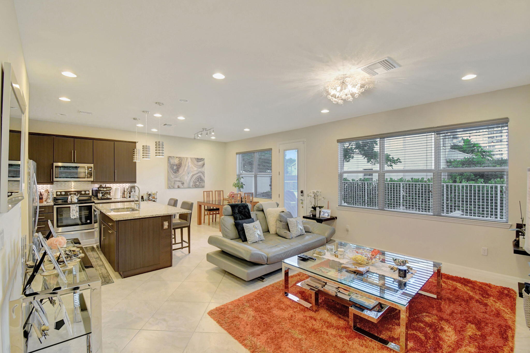 1105 Banyan Drive Property Photo 7