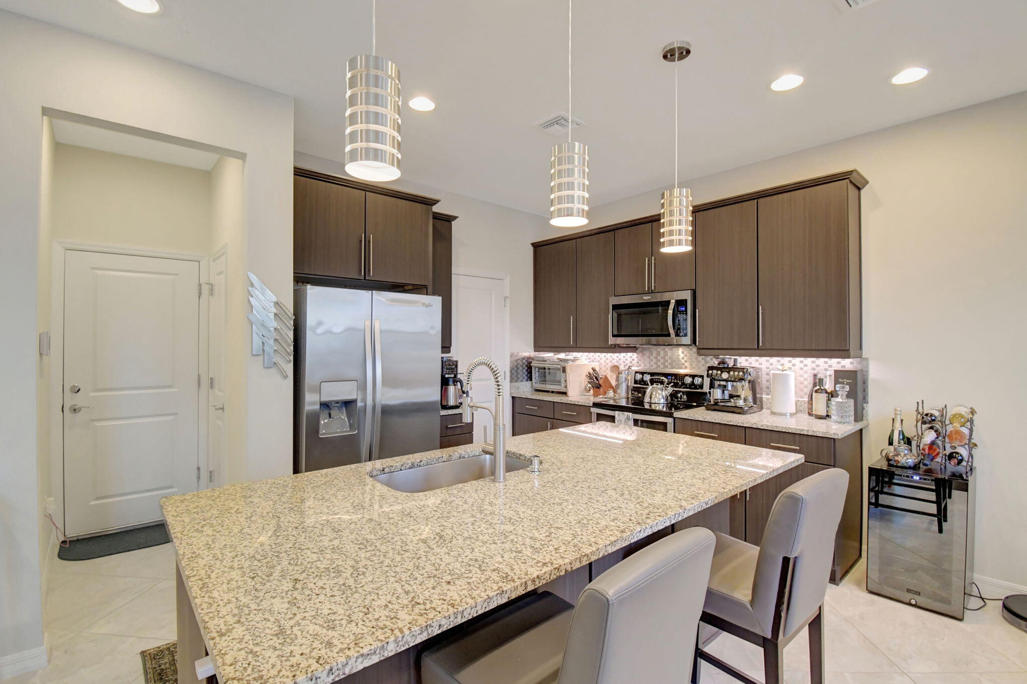 1105 Banyan Drive Property Photo 11