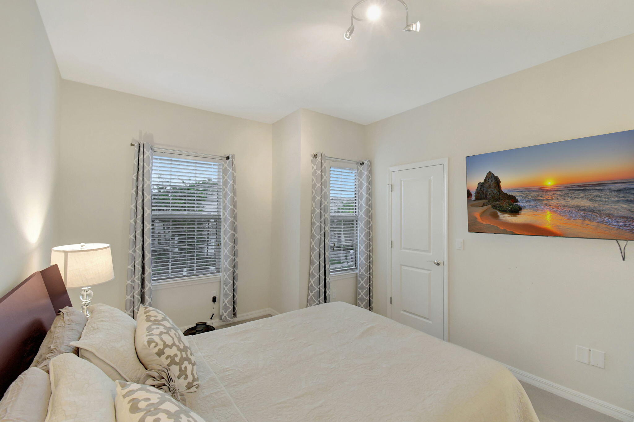 1105 Banyan Drive Property Photo 27