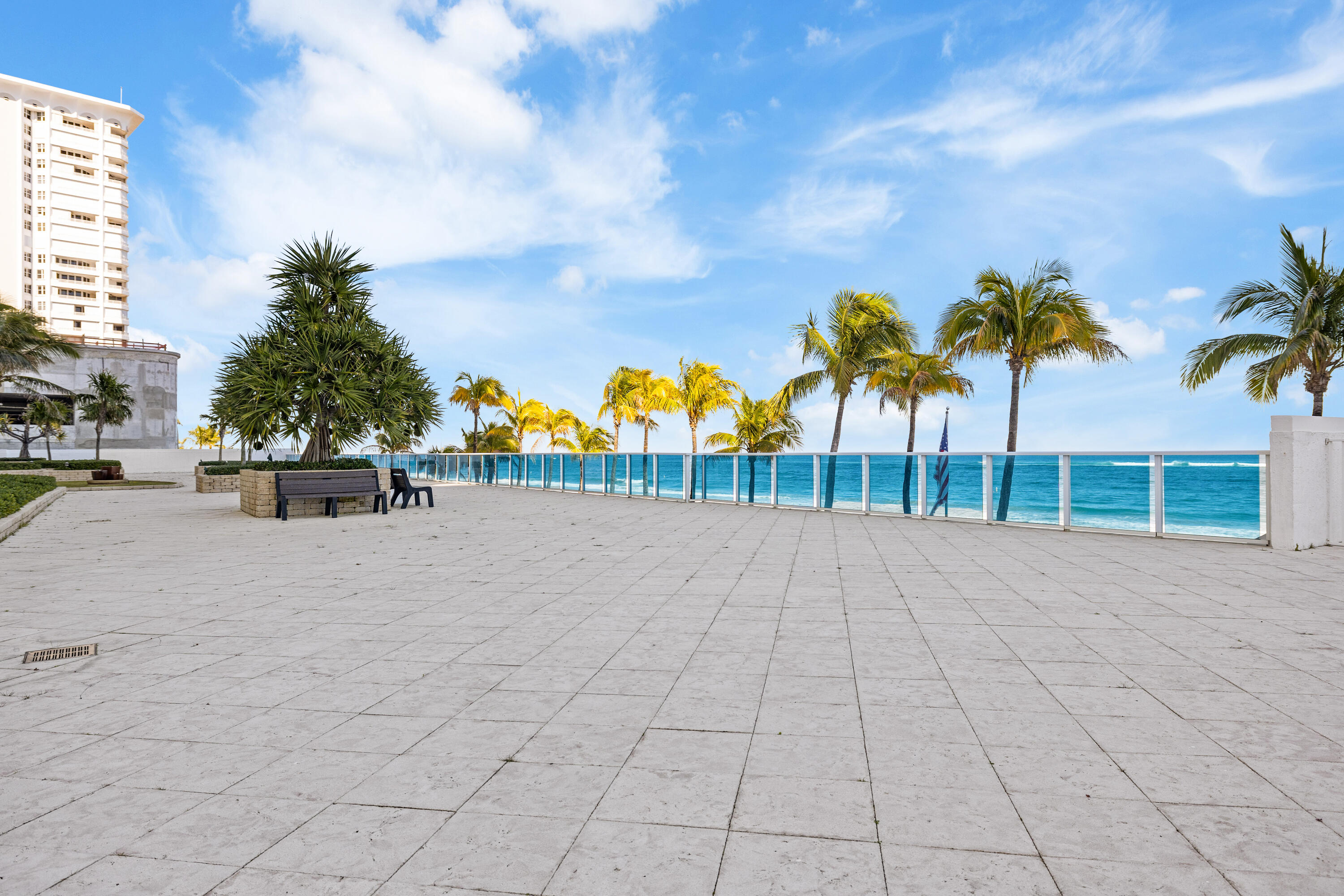 1360 S Ocean Boulevard 403 Property Photo 4