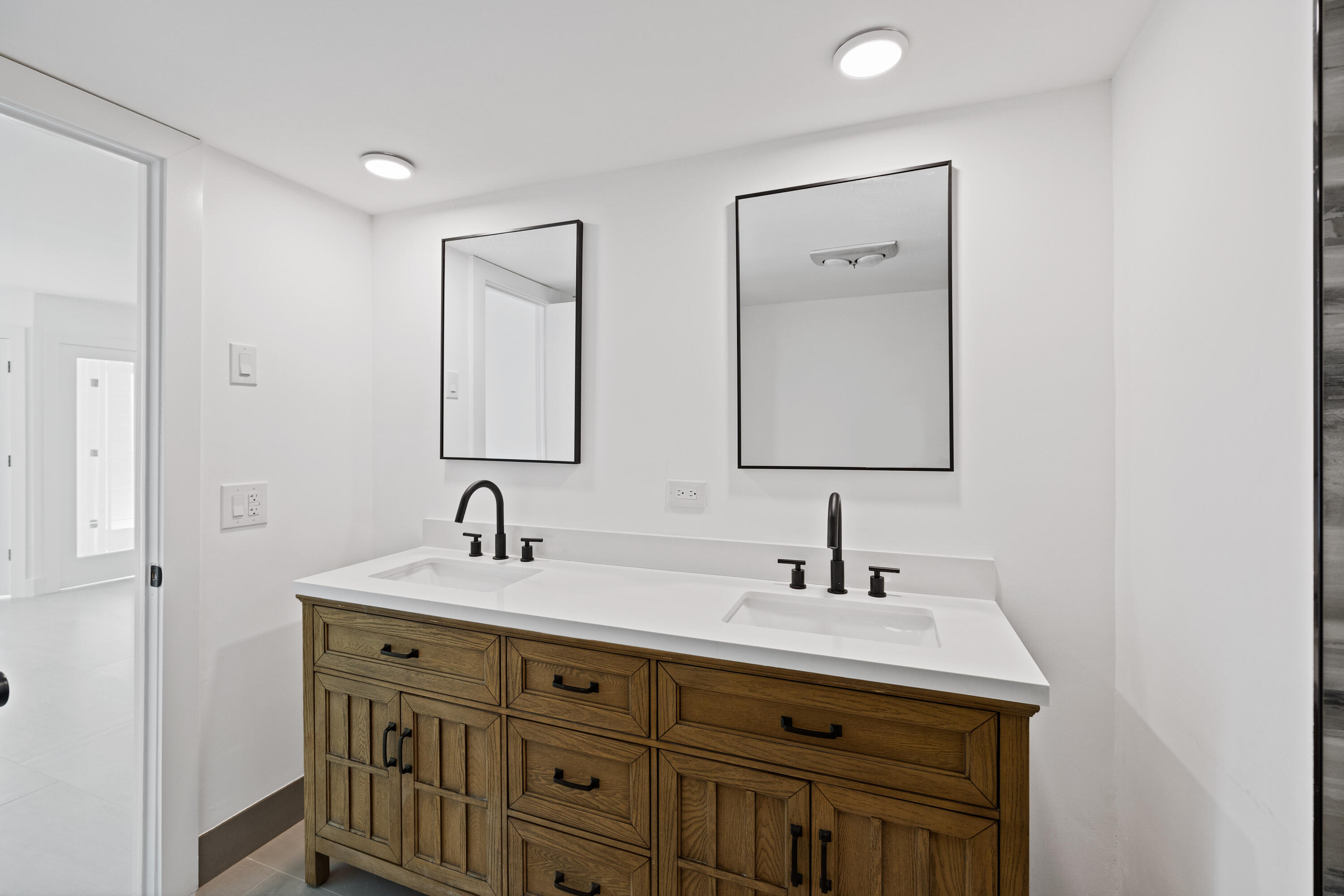 1360 S Ocean Boulevard 403 Property Photo 11