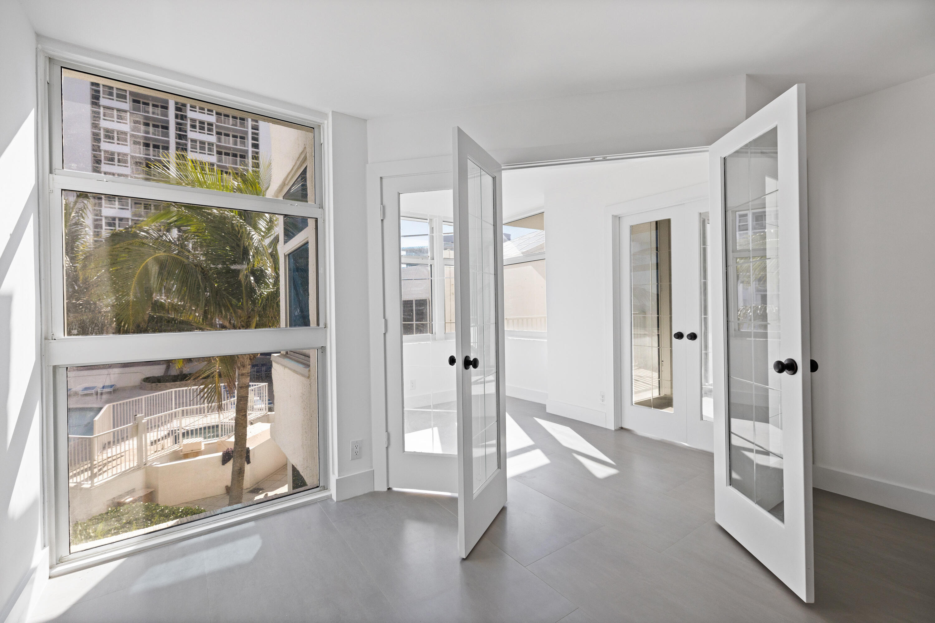 1360 S Ocean Boulevard 403 Property Photo 20