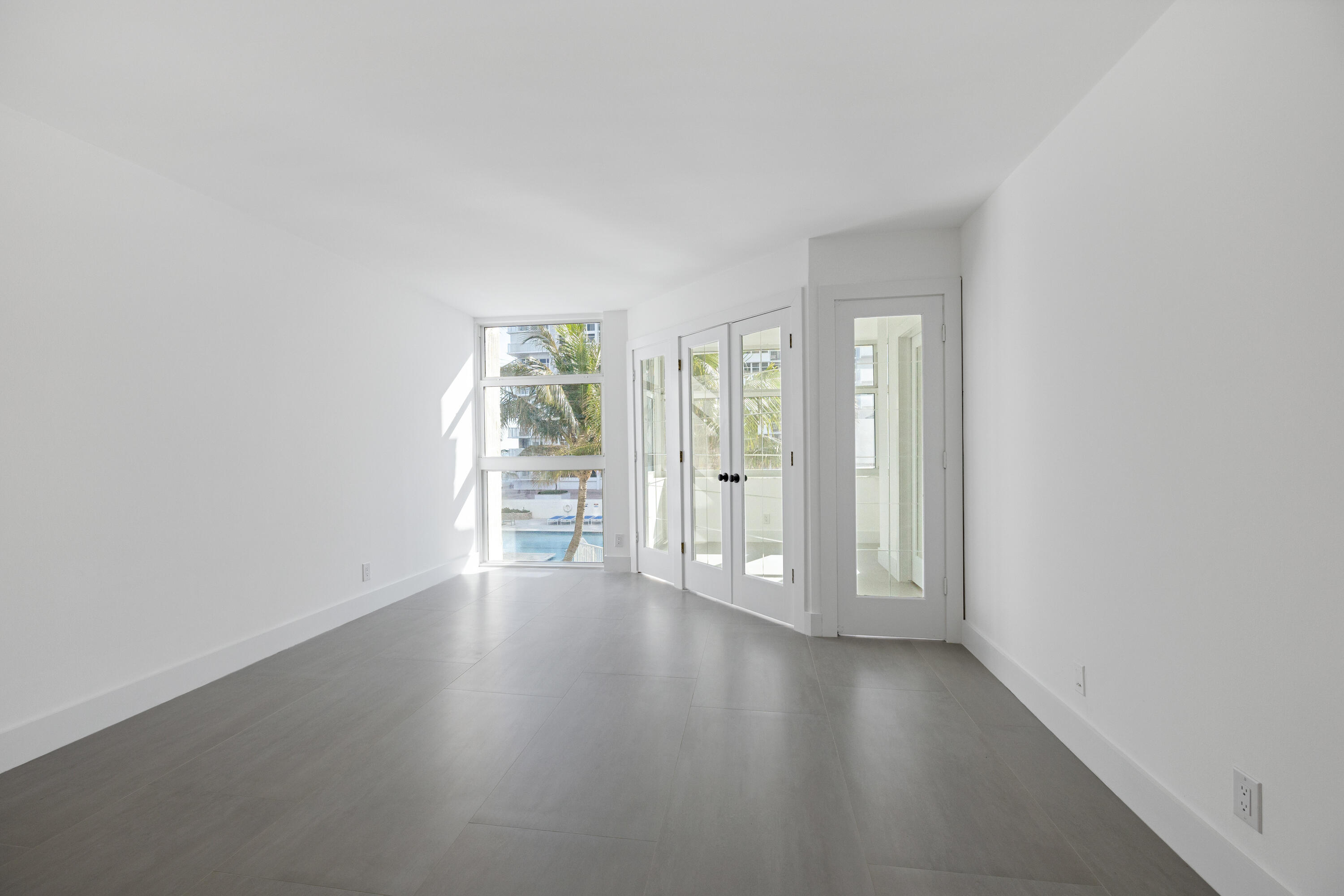 1360 S Ocean Boulevard 403 Property Photo 21