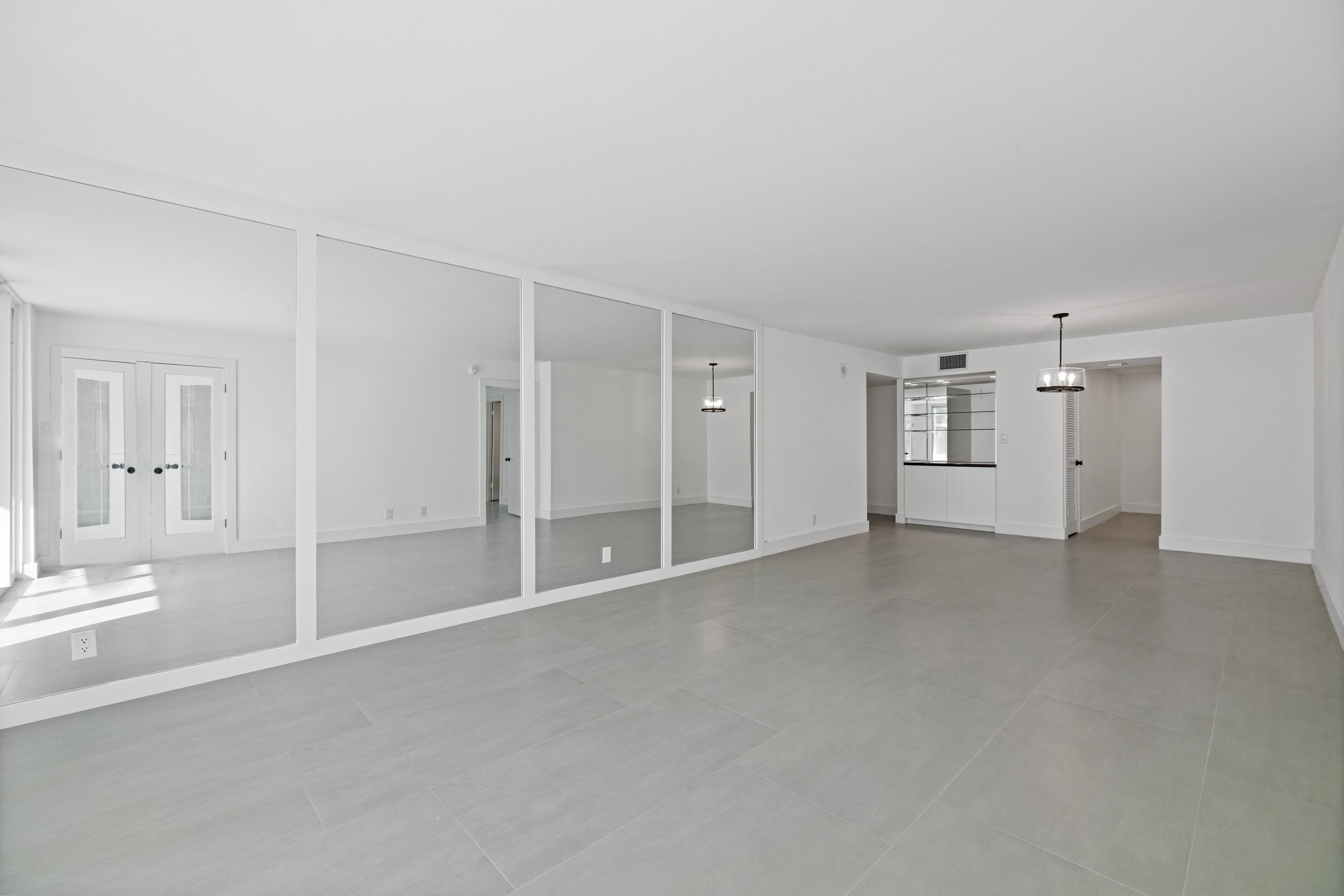 1360 S Ocean Boulevard 403 Property Photo 22