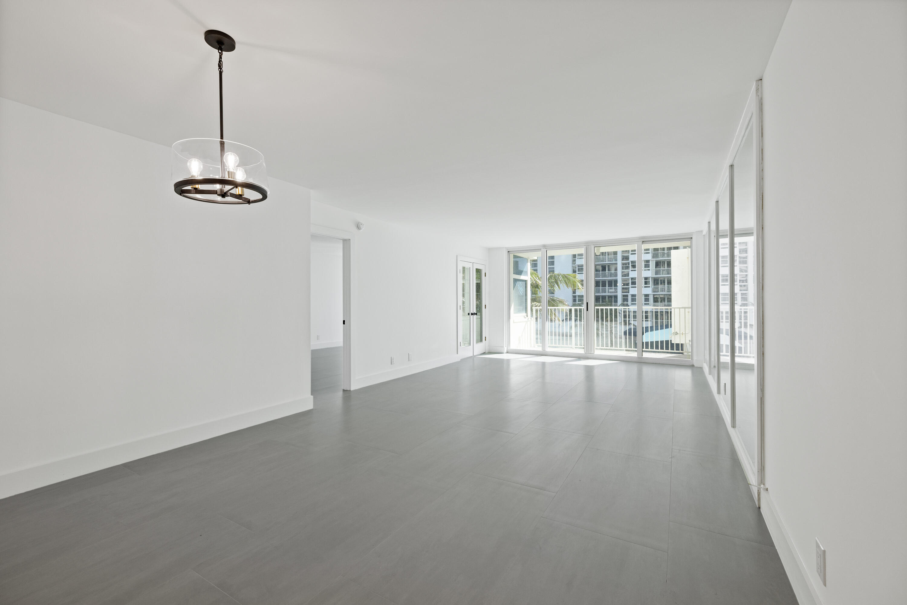1360 S Ocean Boulevard 403 Property Photo 31