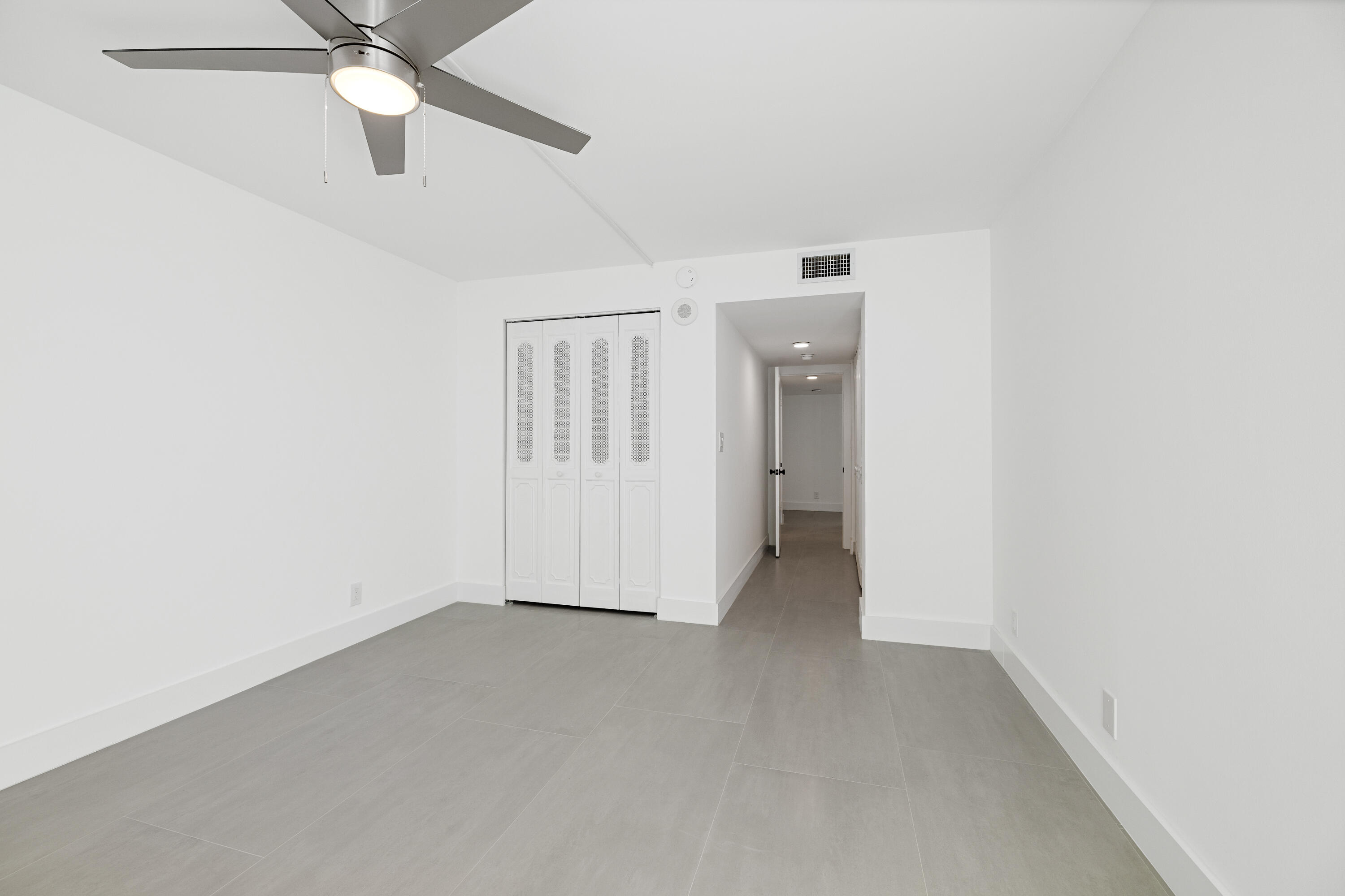 1360 S Ocean Boulevard 403 Property Photo 33