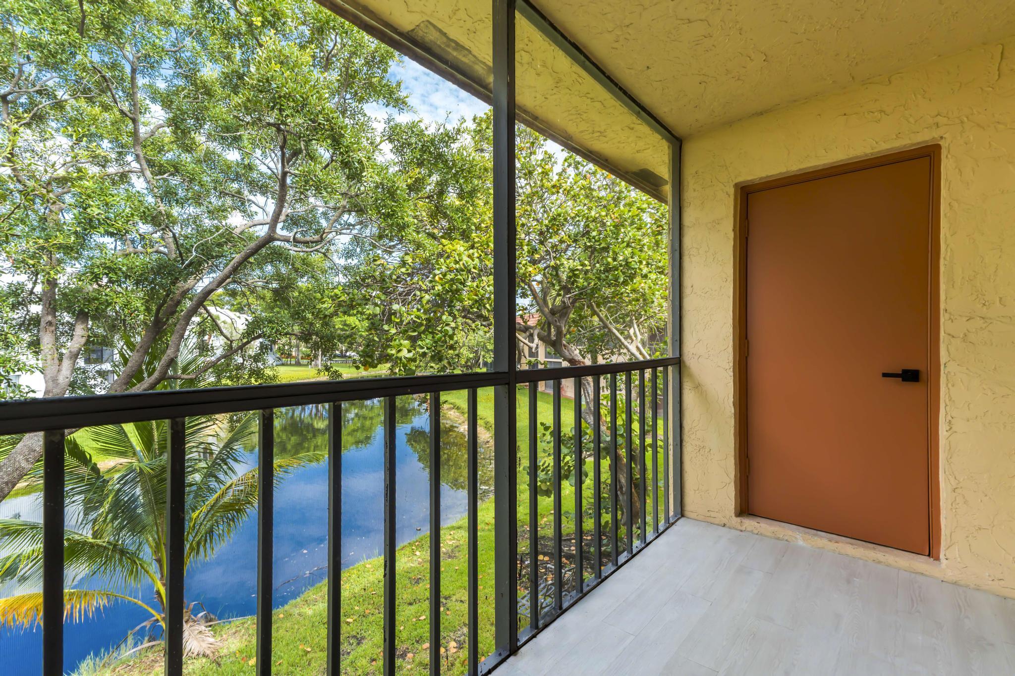 170 Lakeview Drive 203 Property Photo 43