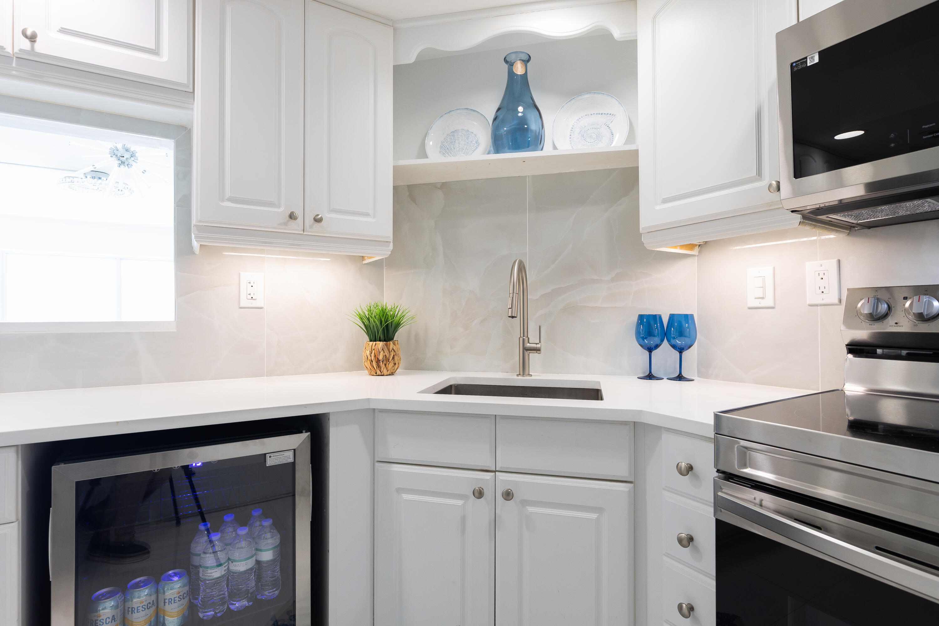 2100 S Ocean Drive 4j Property Photo 8