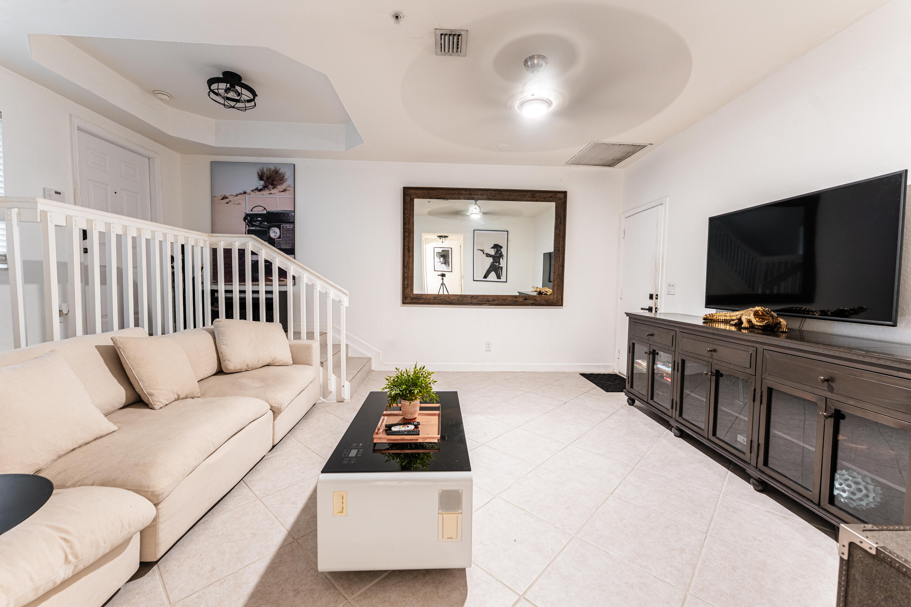 1208 Coastal Bay Boulevard Property Photo 6