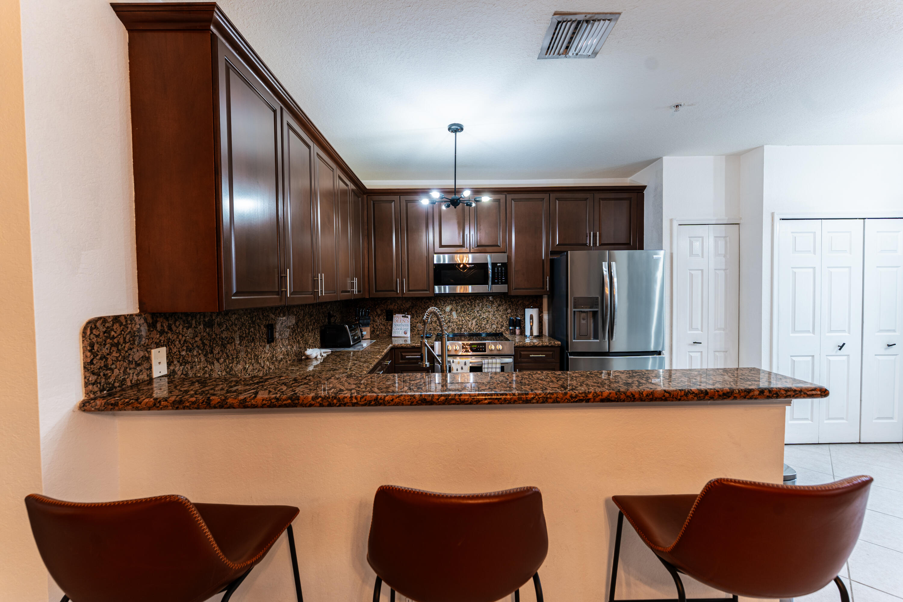 1208 Coastal Bay Boulevard Property Photo 25