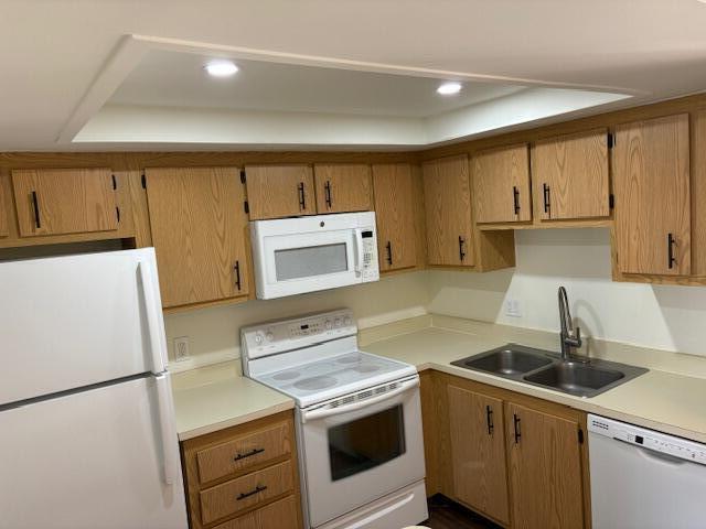4245 Oak Terrace Drive Property Photo 5