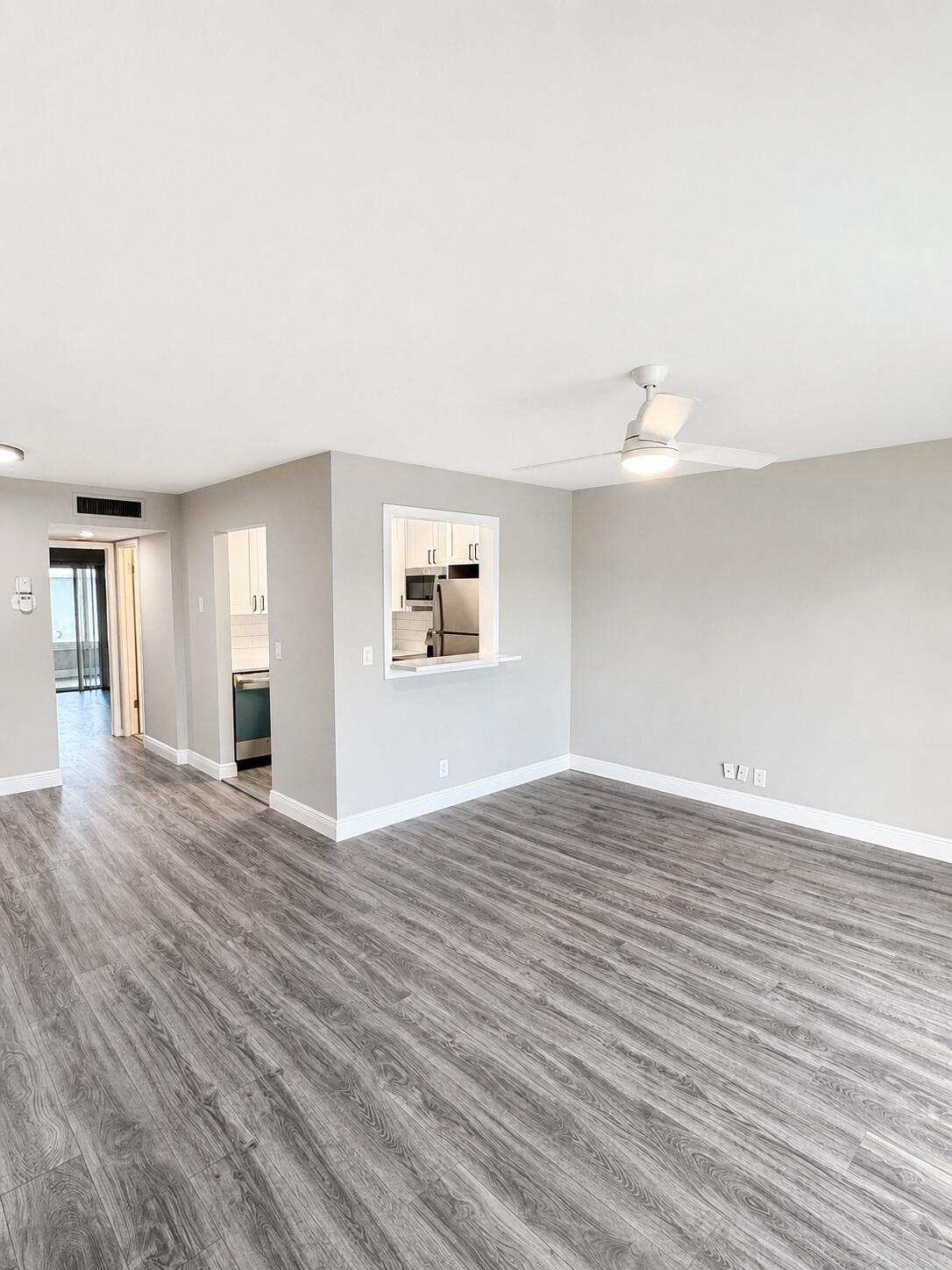 115 S South Boulevard 2c Property Photo 5