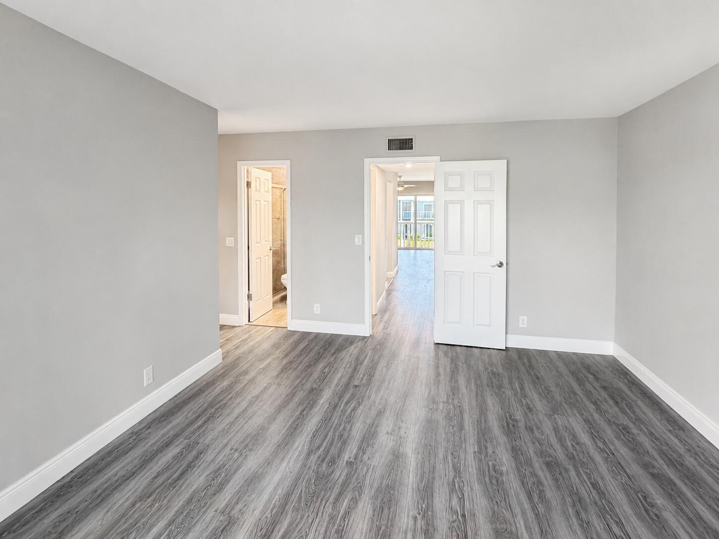 115 S South Boulevard 2c Property Photo 9