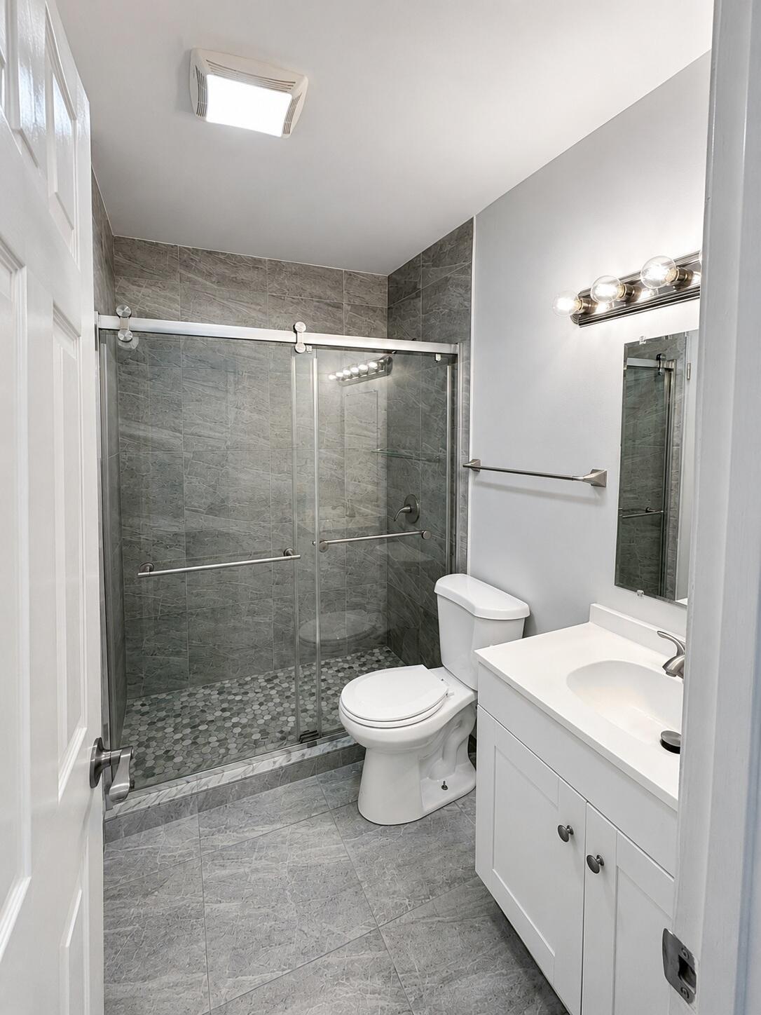 115 S South Boulevard 2c Property Photo 14