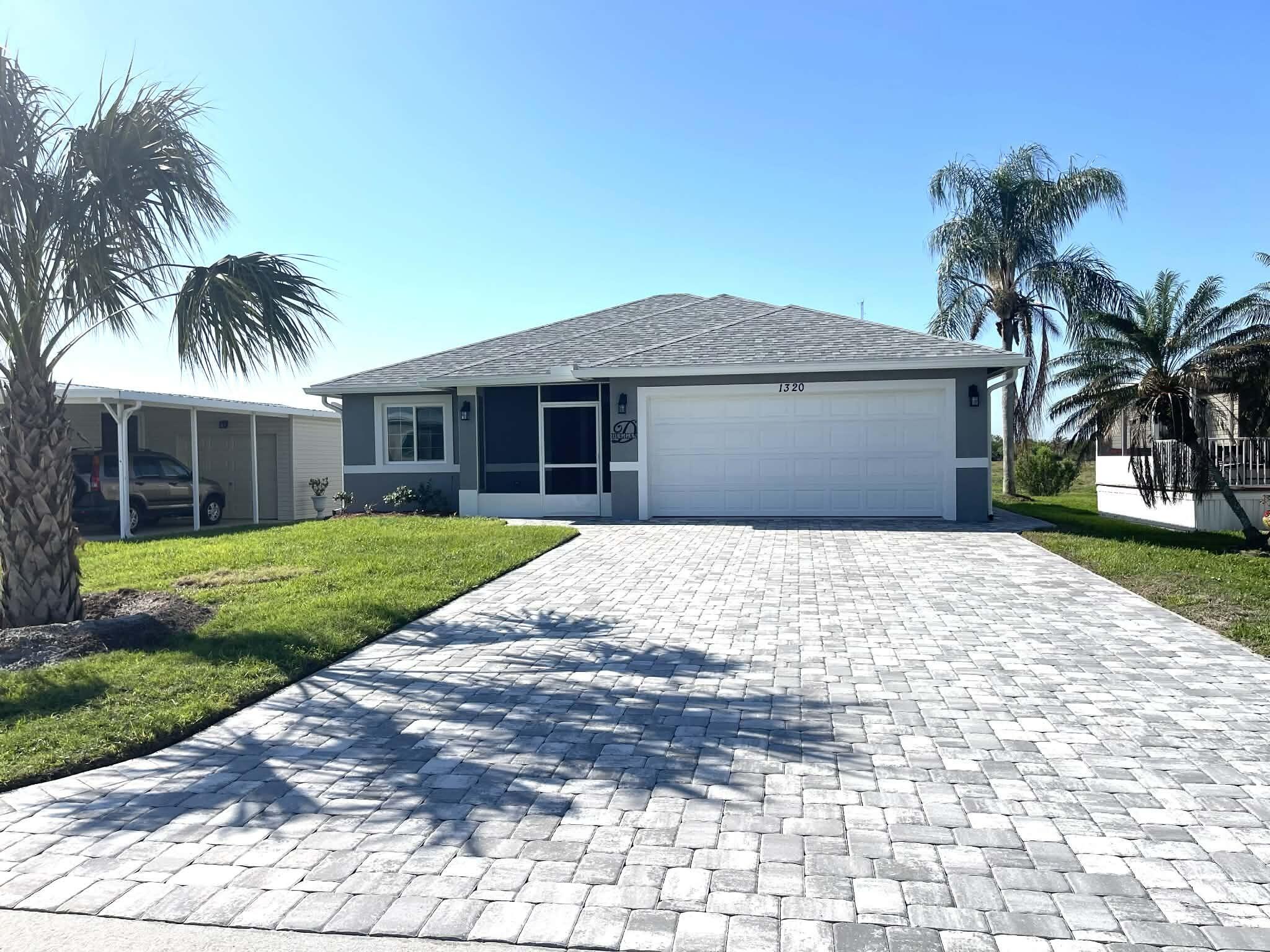 1320 Sw 44th Boulevard Property Photo 1