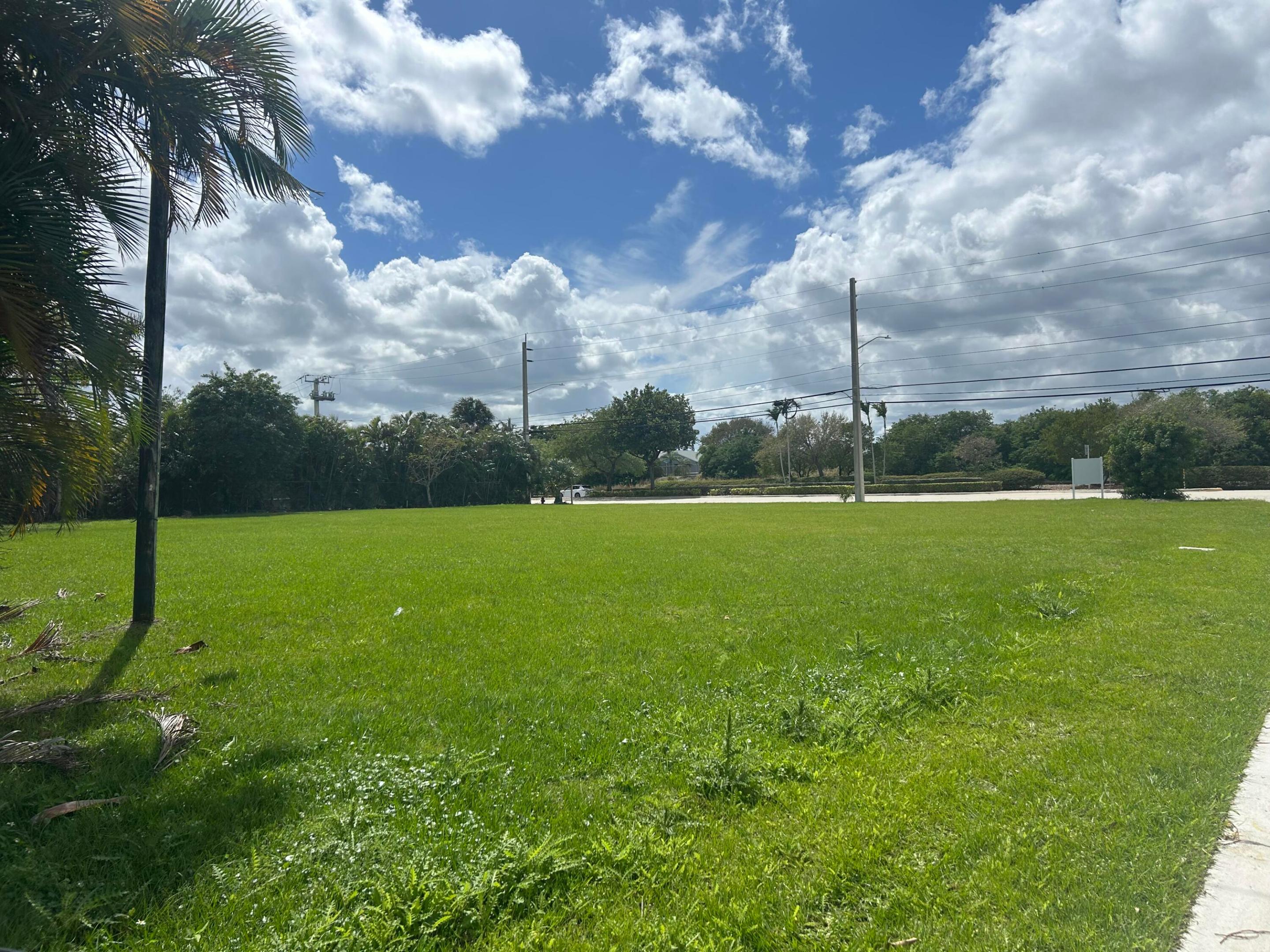 2508 N Federal Highway Property Photo 2