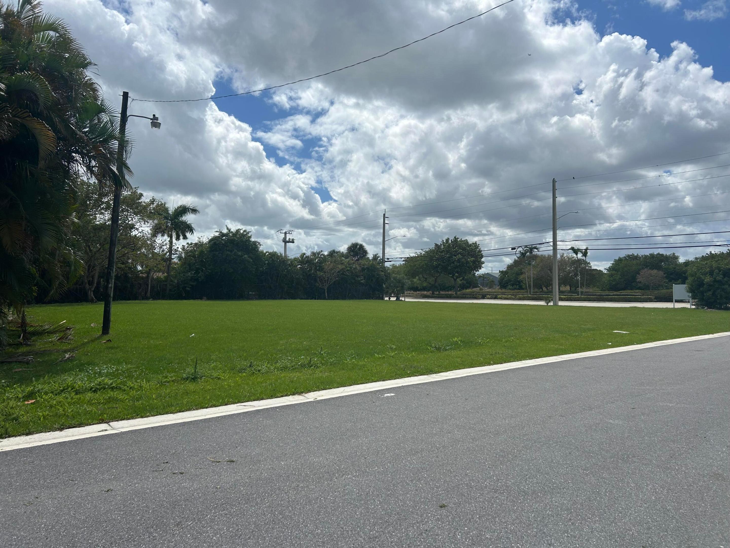 2508 N Federal Highway Property Photo 6