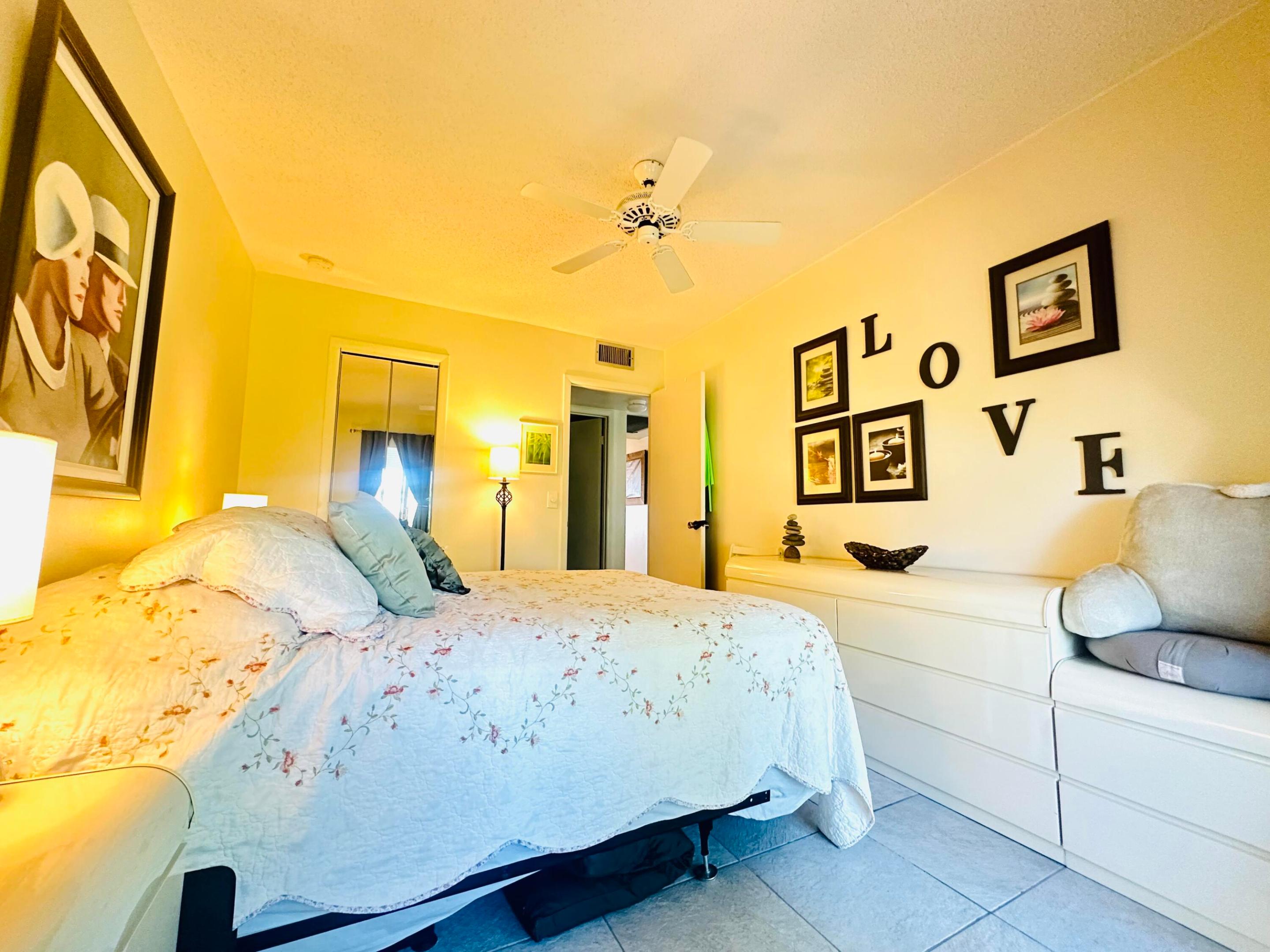 200 Ventnor L Property Photo 14