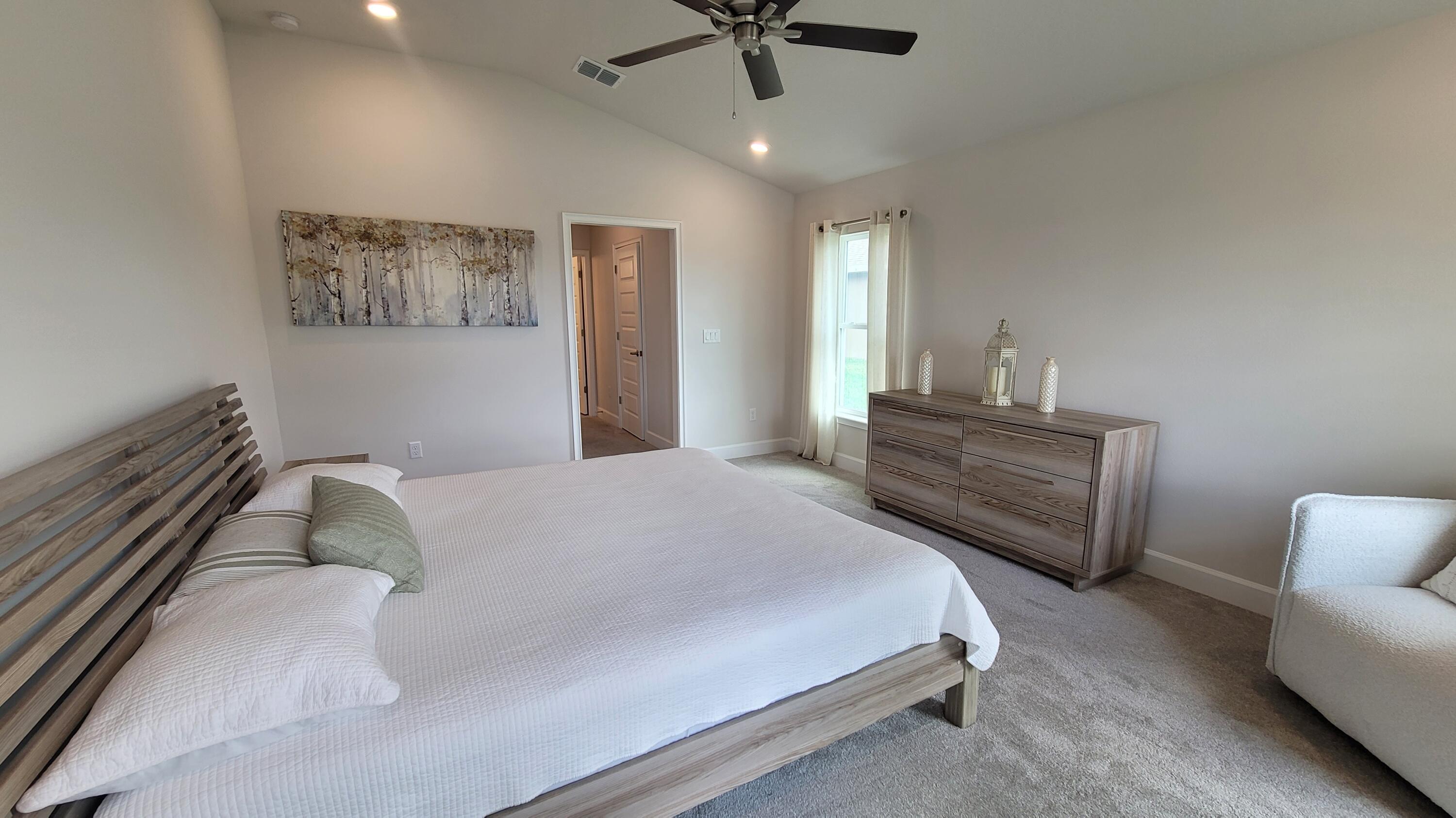 8820 Waterstone Boulevard Property Photo 13