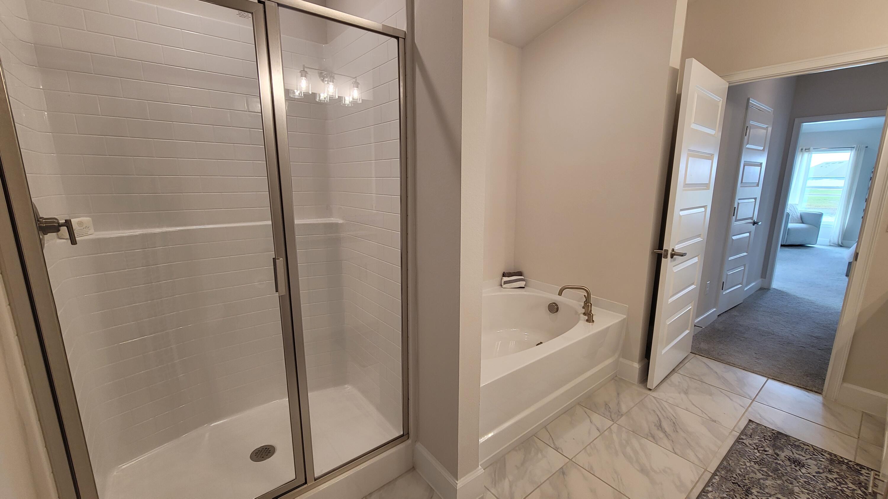 8820 Waterstone Boulevard Property Photo 16