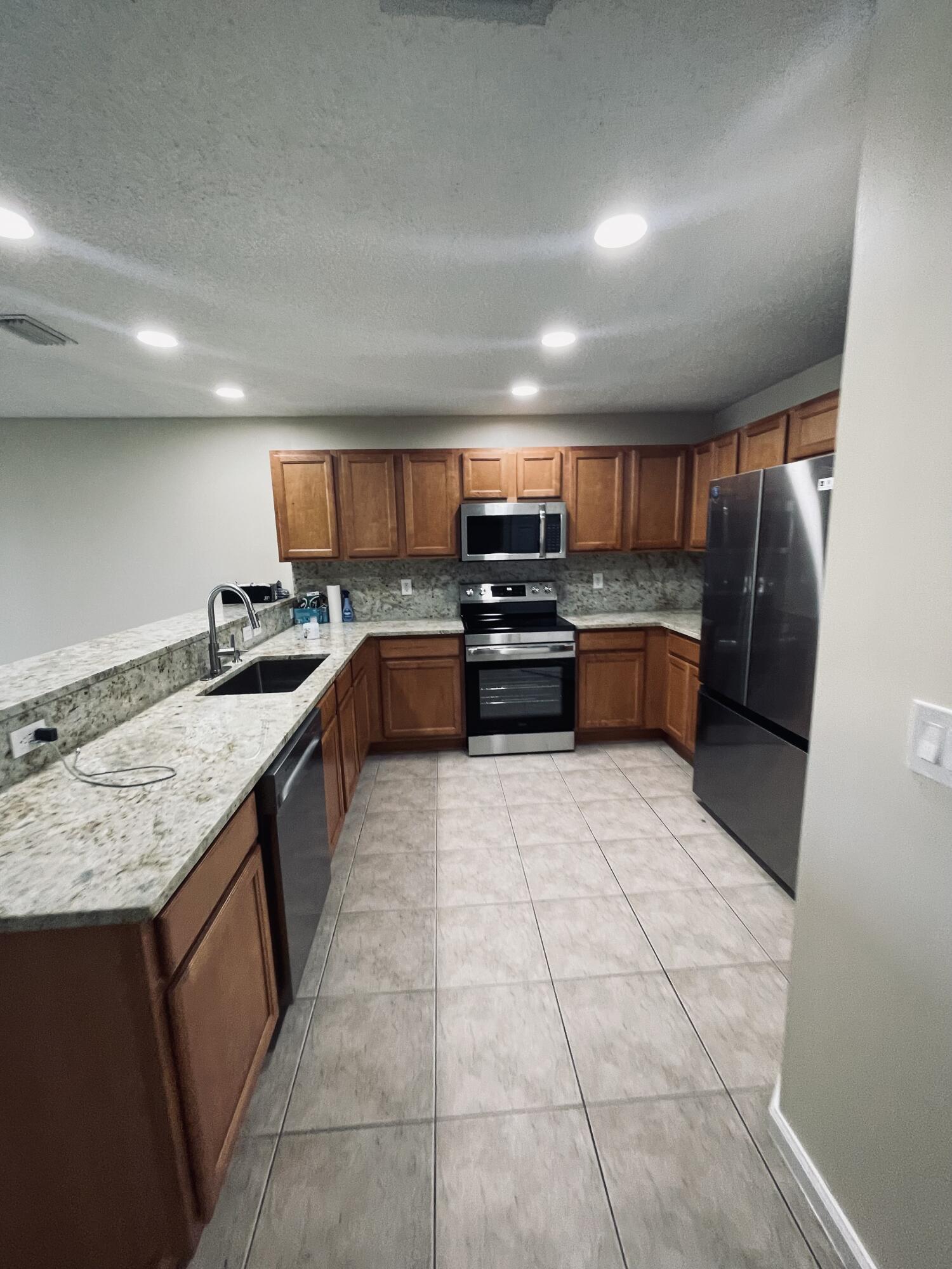1146 Imperial Lake Road Property Photo 5
