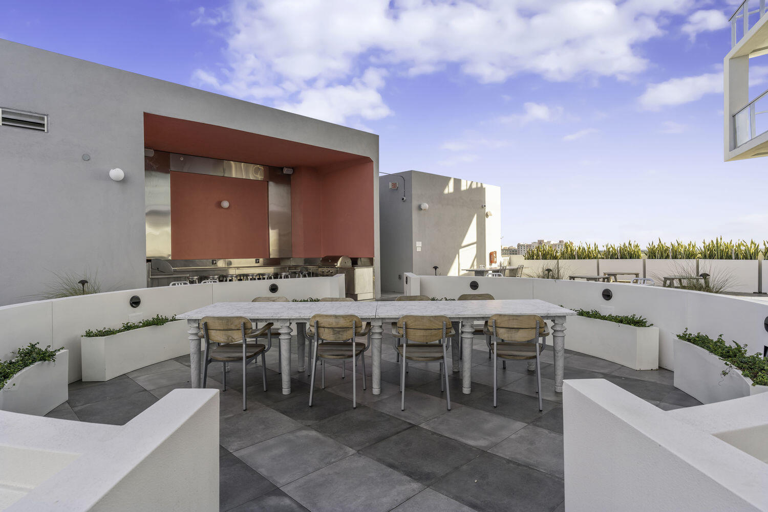 2000 Metropica Way 2107 Property Photo 52
