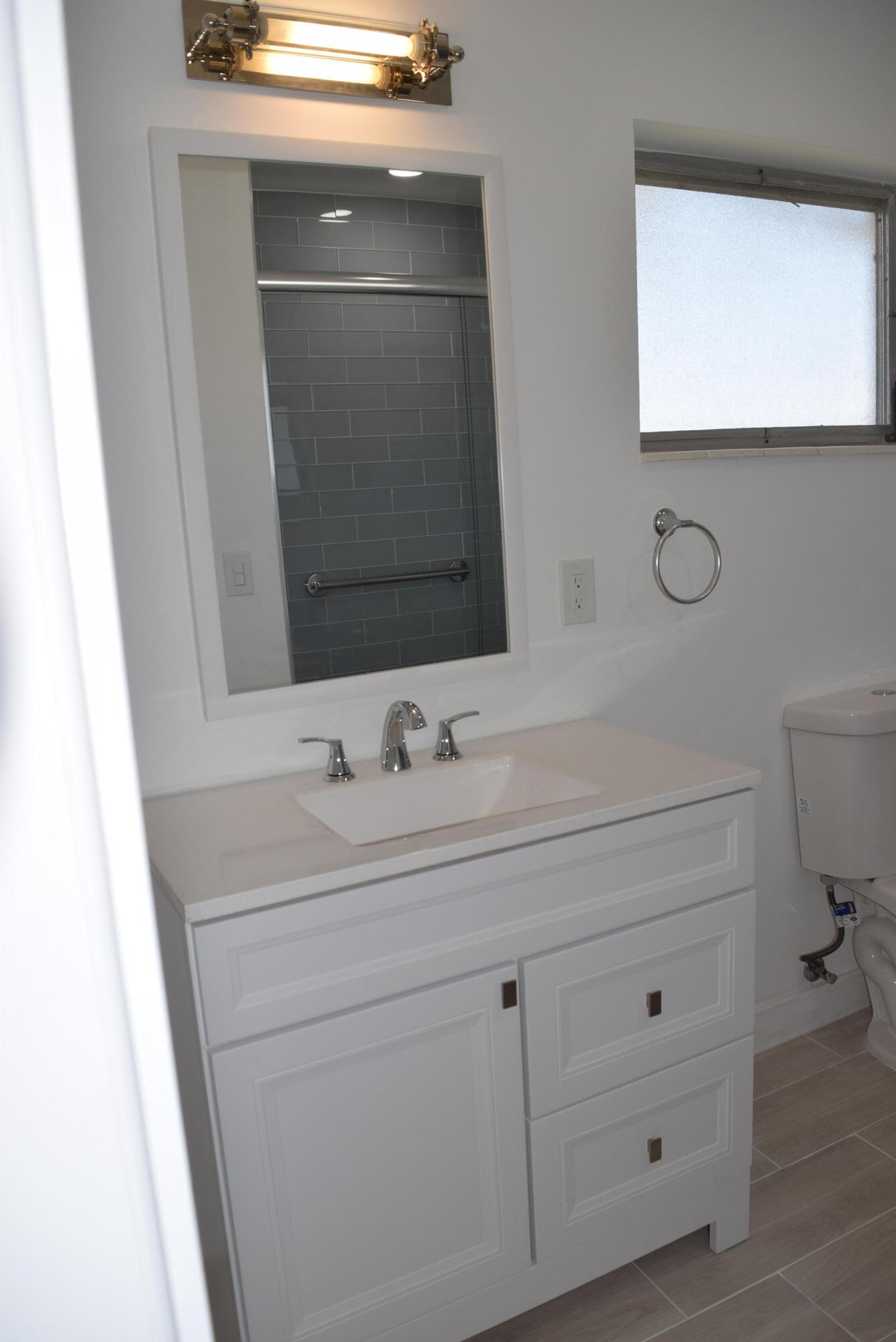 2747 E Dudley Dr Drive E D Property Photo 22