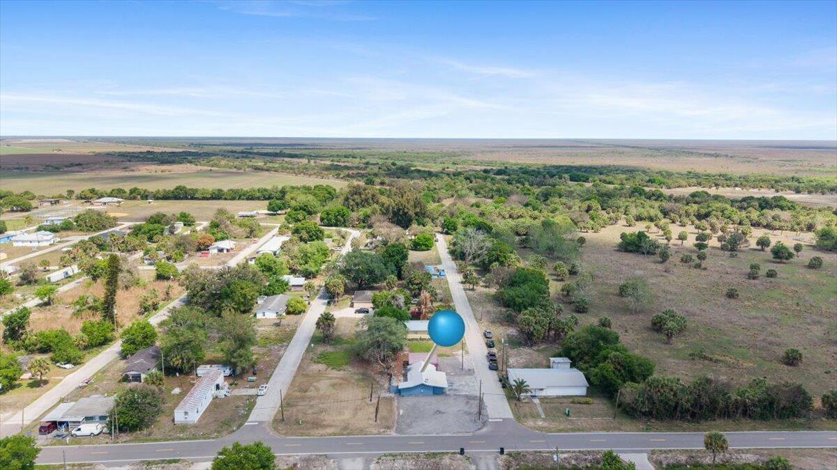 1023 Lee Street Property Photo 25