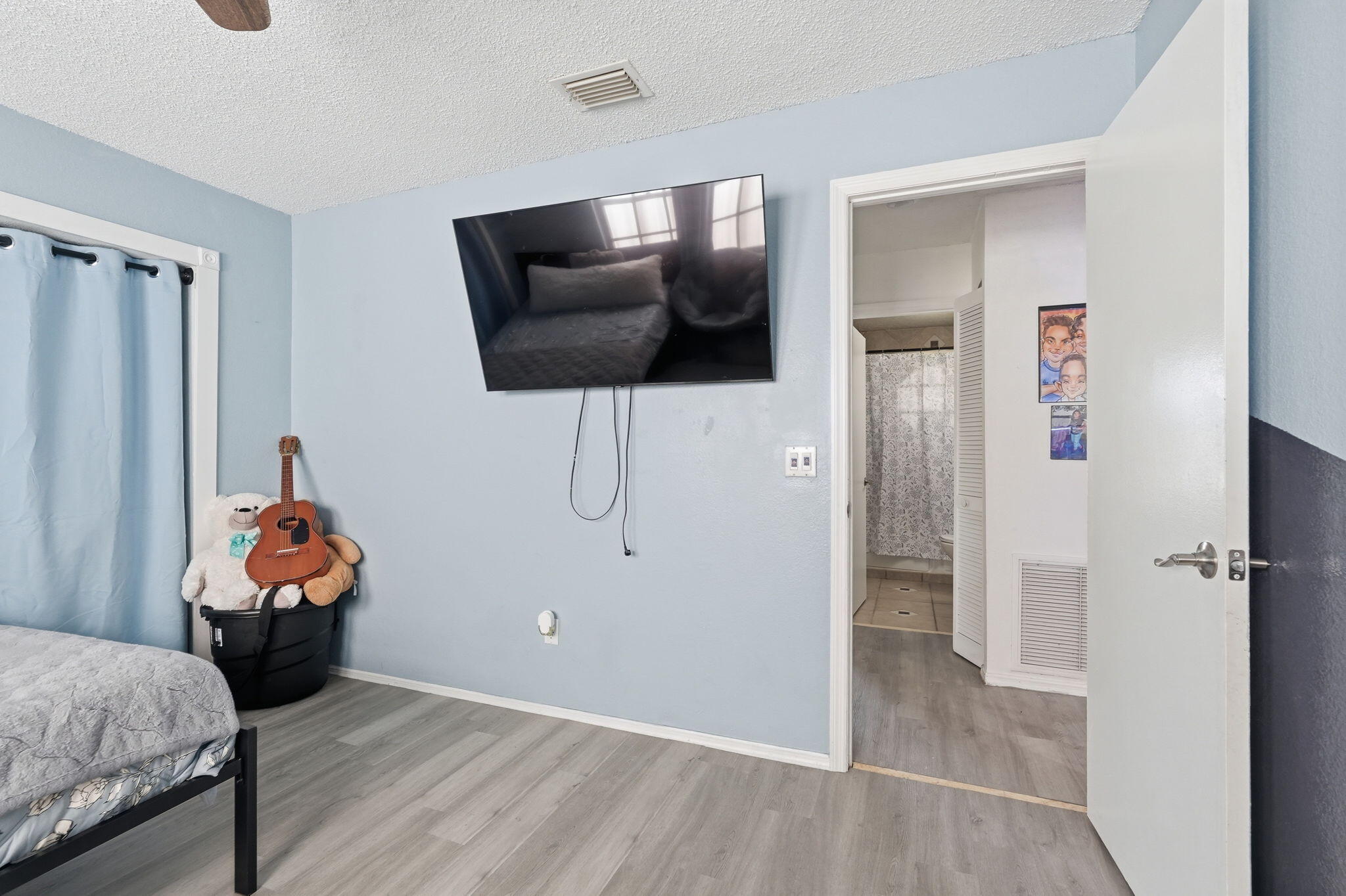 494 Sw Paar Drive Property Photo 19