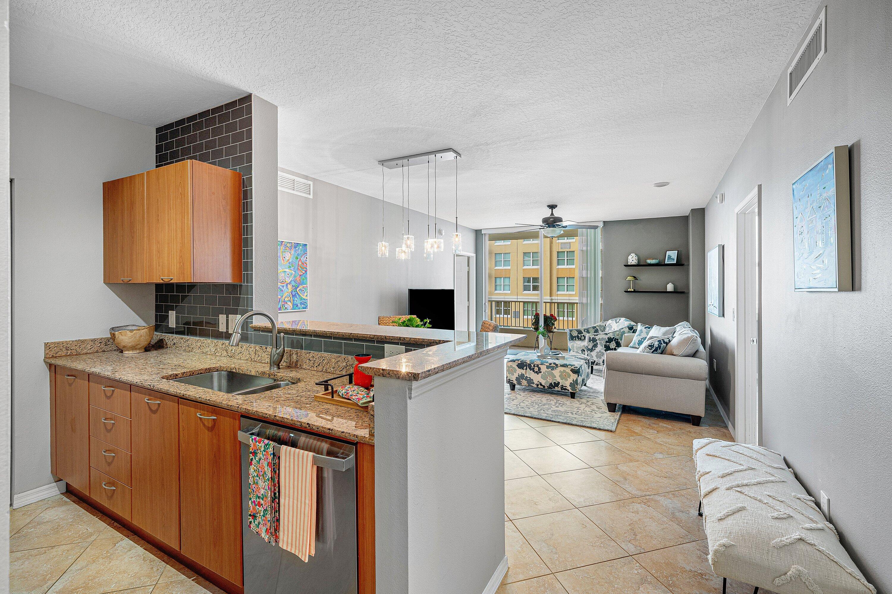 700 E Boynton Beach Boulevard 803 Property Photo 5