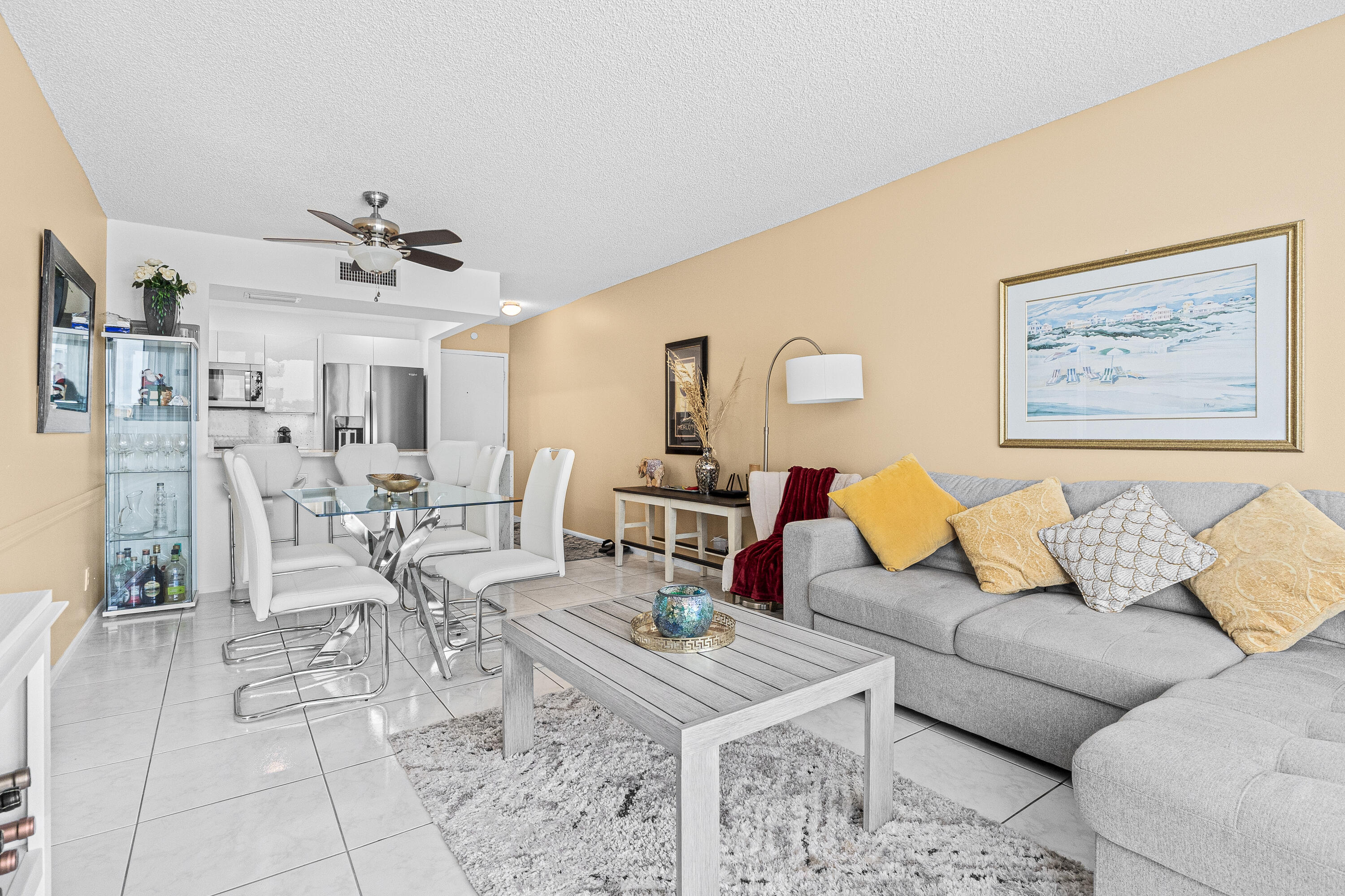 525 N Ocean Boulevard 616 Property Photo 14