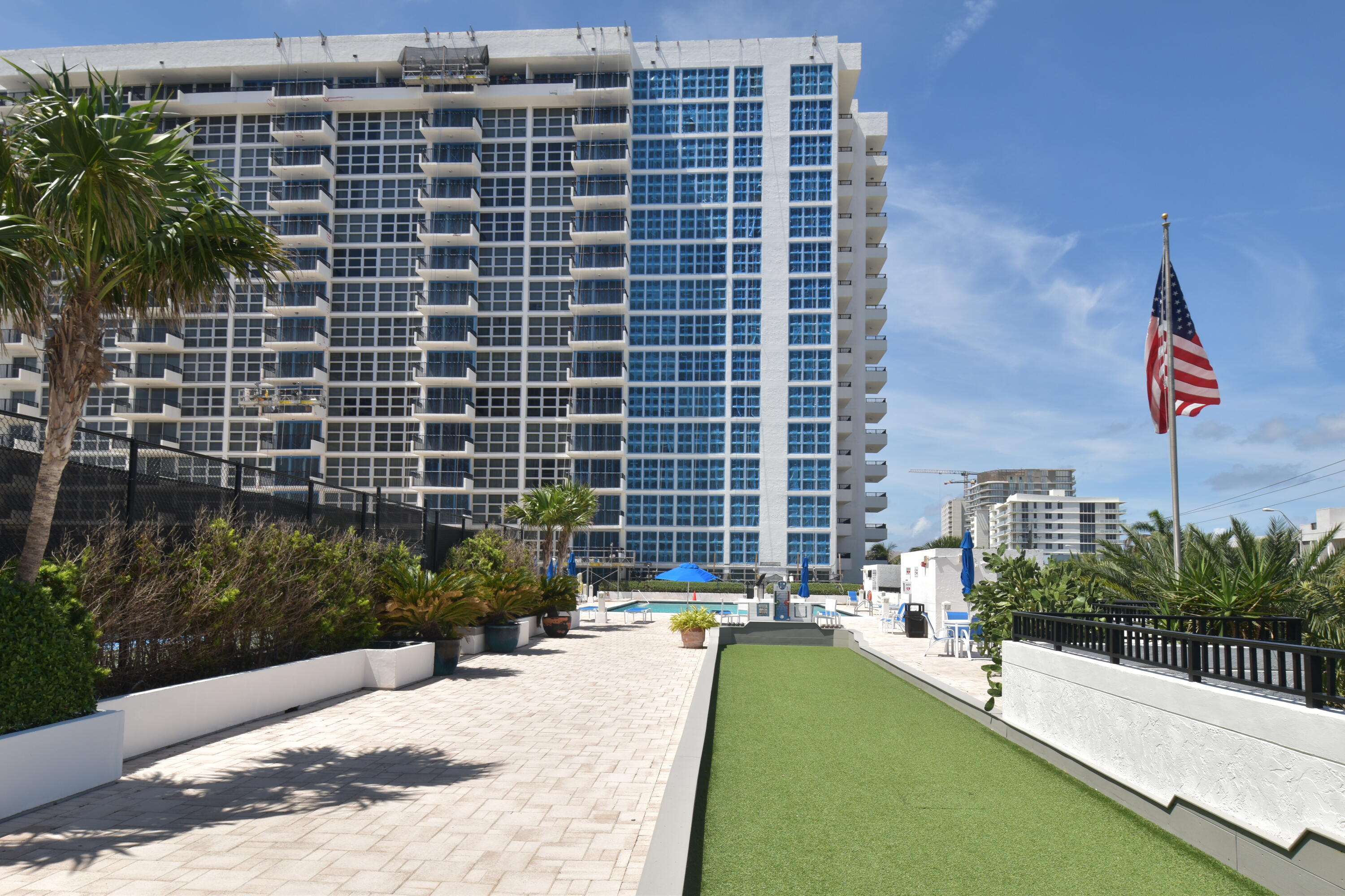525 N Ocean Boulevard 616 Property Photo 19