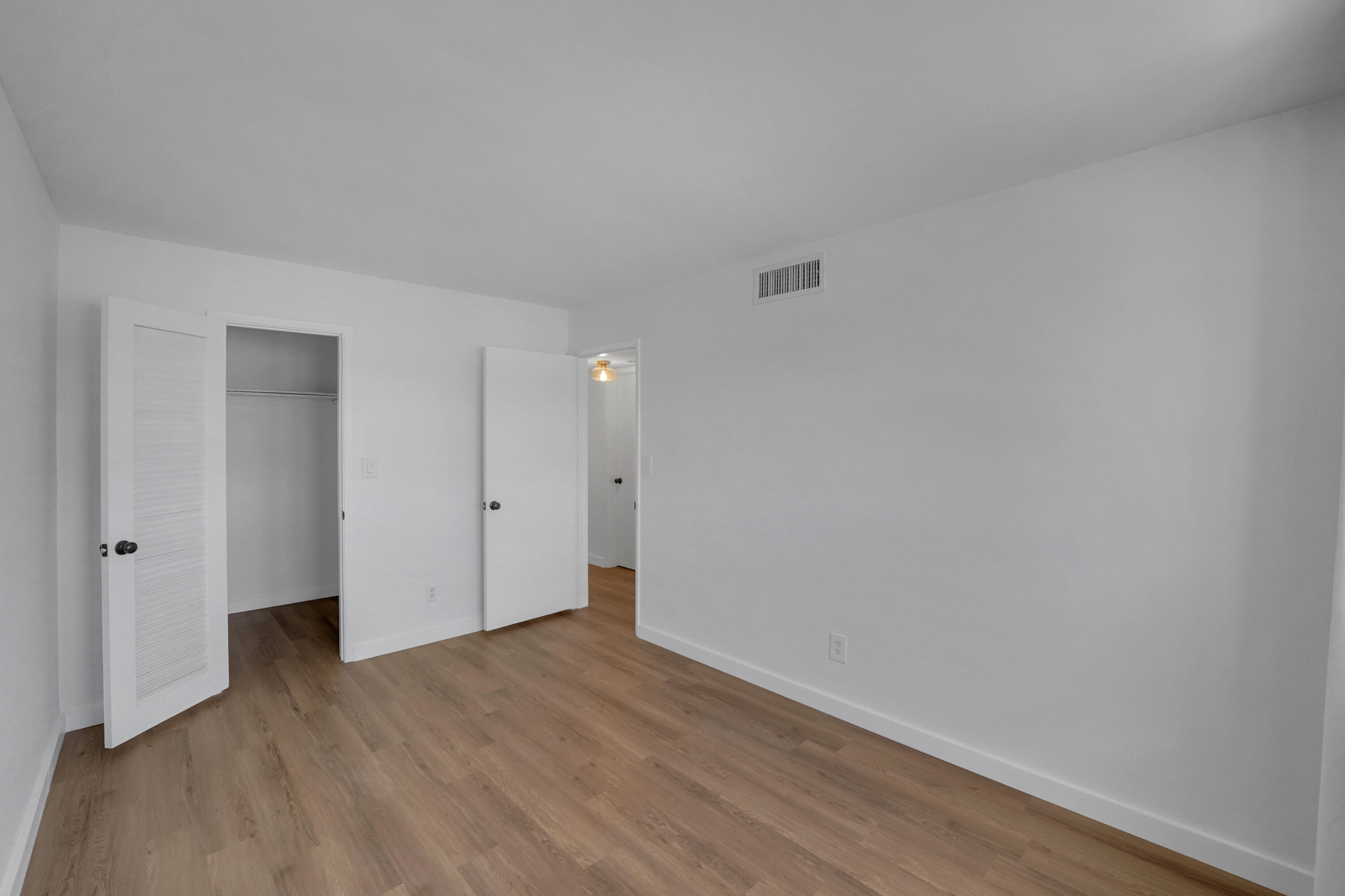 5203 Ne 24th Terrace B207 Property Photo 21