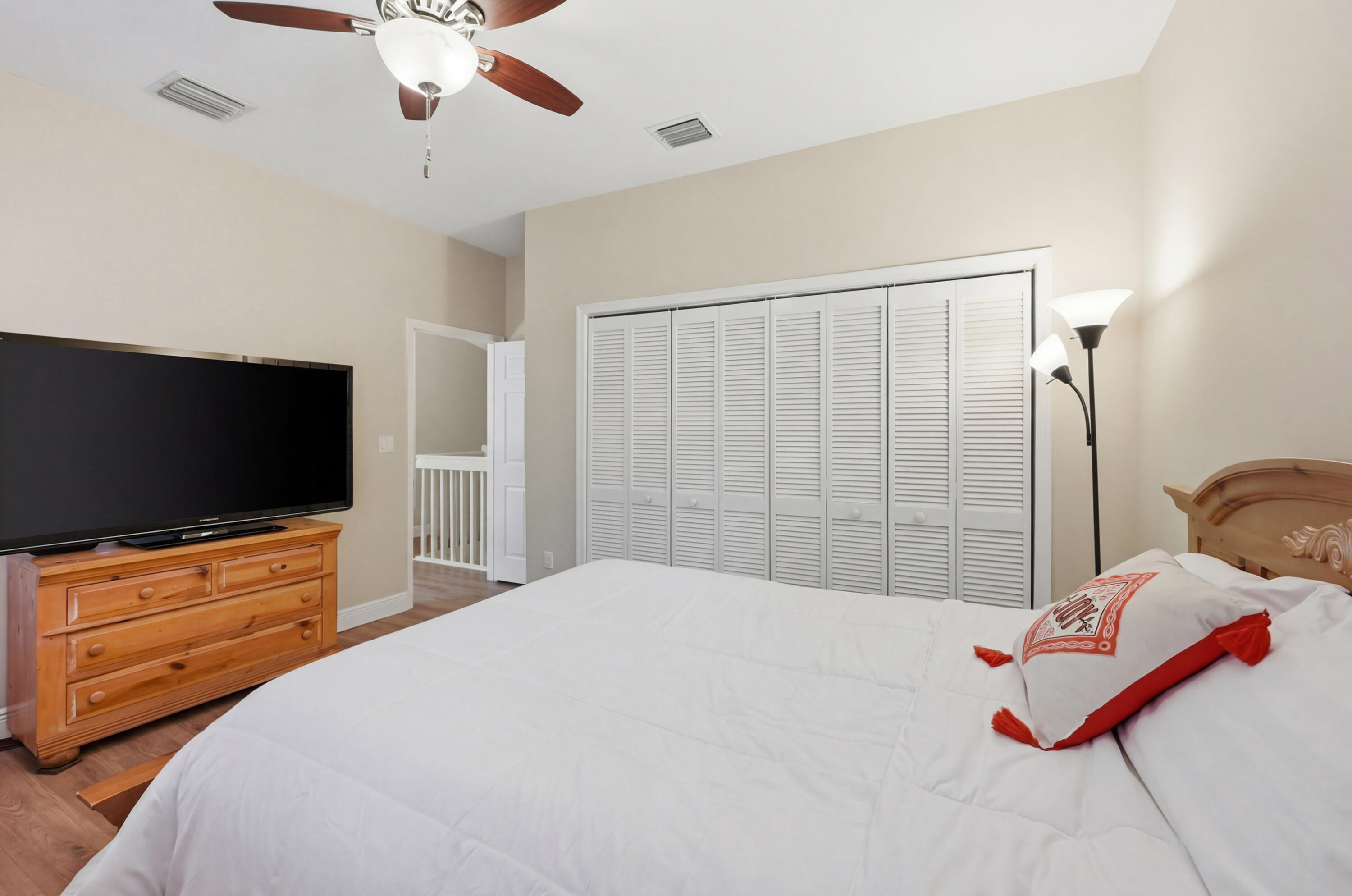 4115 Carriage Drive P2 Property Photo 26